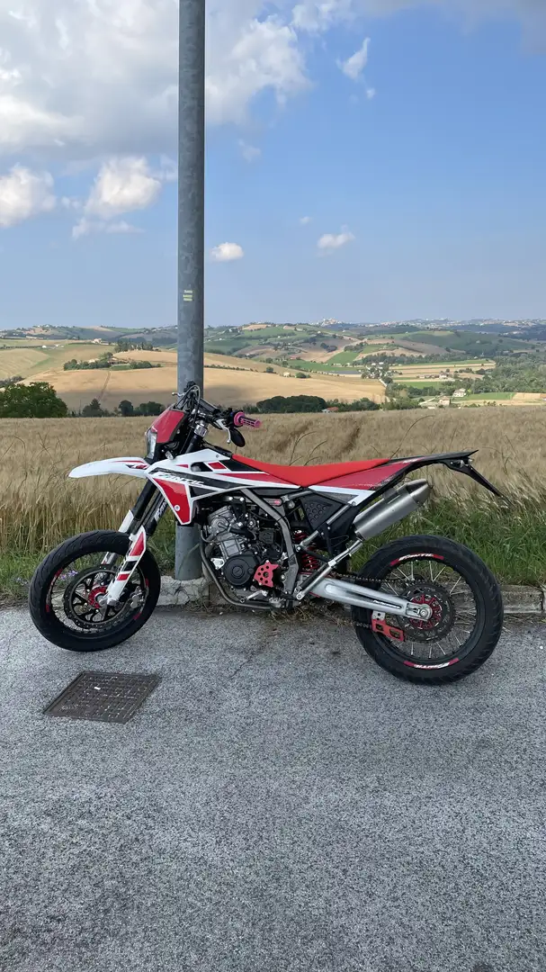 Fantic Strada 125 Performance - 2