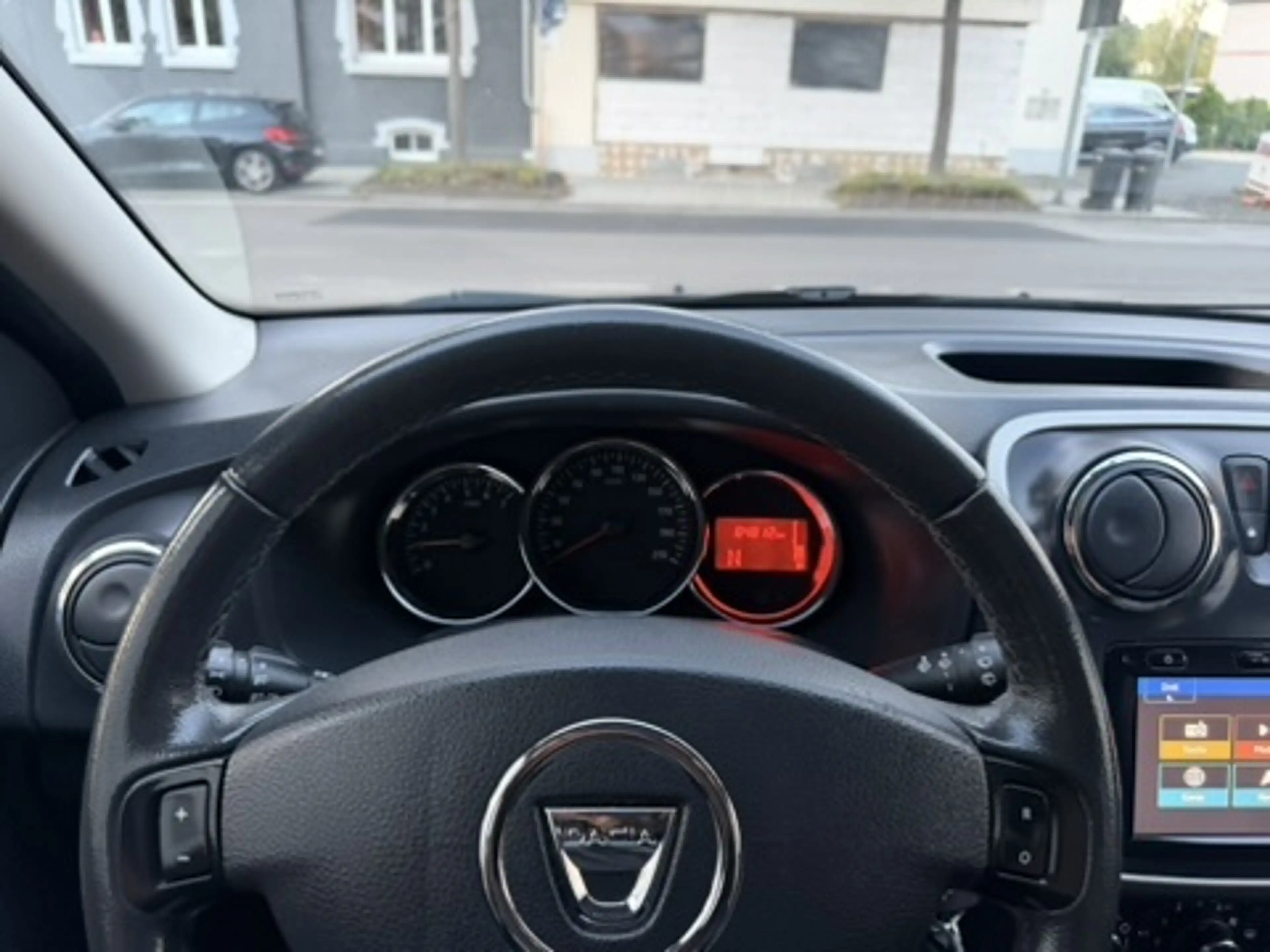 Dacia Logan Prestige MCV II Kombi Automatik - 1. Hand - HU/AU NEU — photo 23