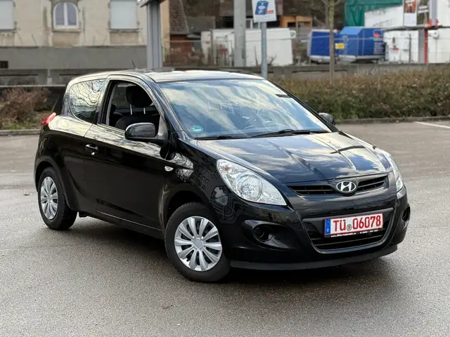 Hyundai i20 1.2 Klima | Scheckheft | TÜV 04/2028