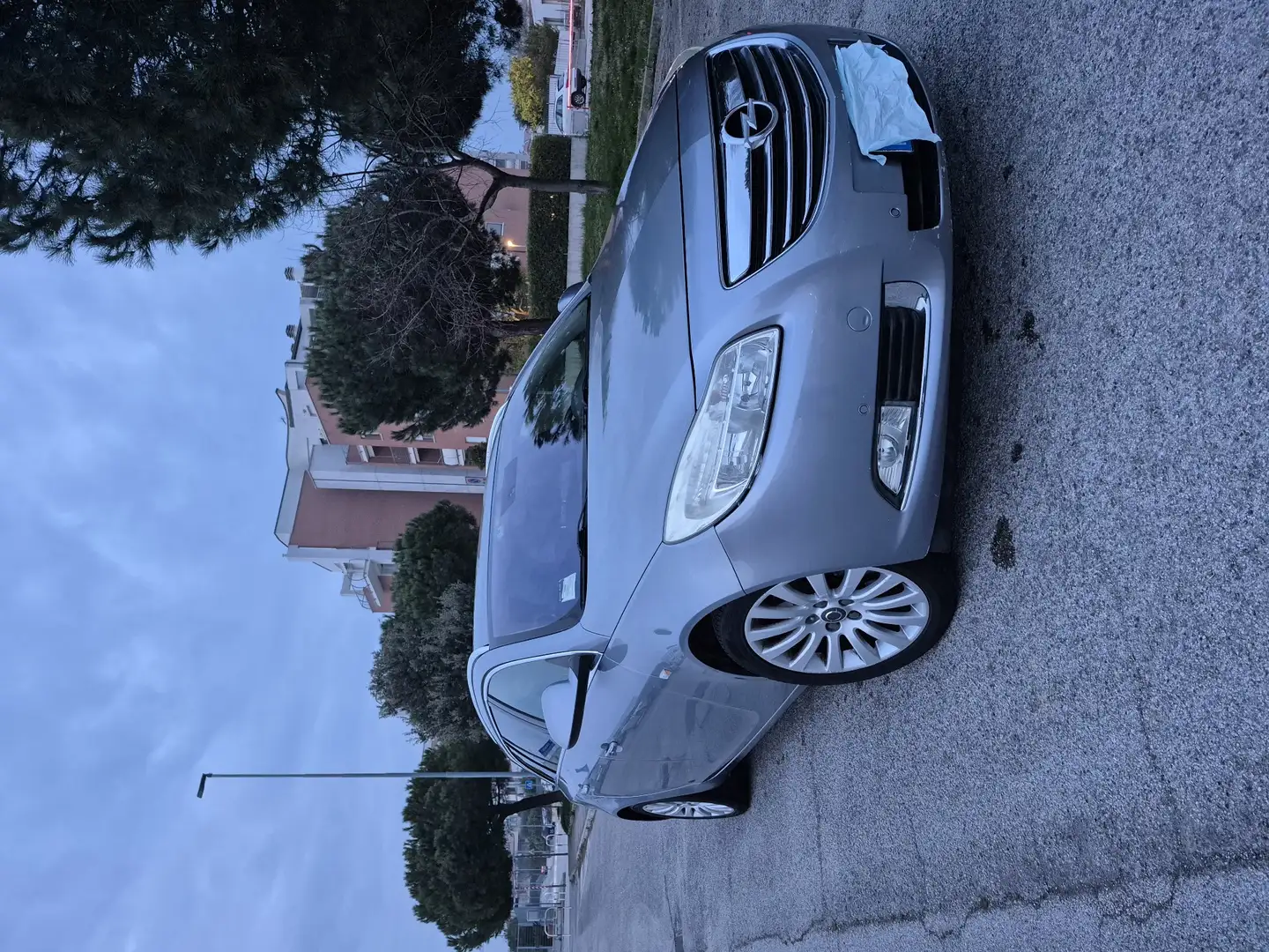 Opel Insignia Sports Tourer 2.0 cdti Cosmo 160cv - 1