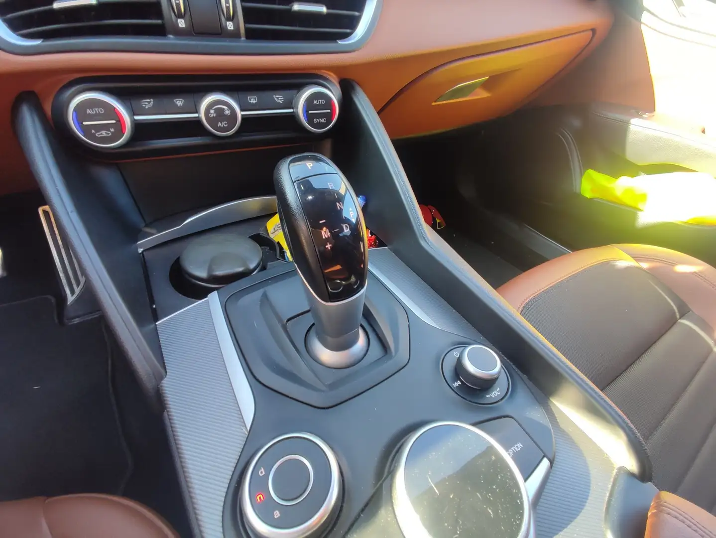 Alfa Romeo Giulia 2.2 150 ch AT8 - 2