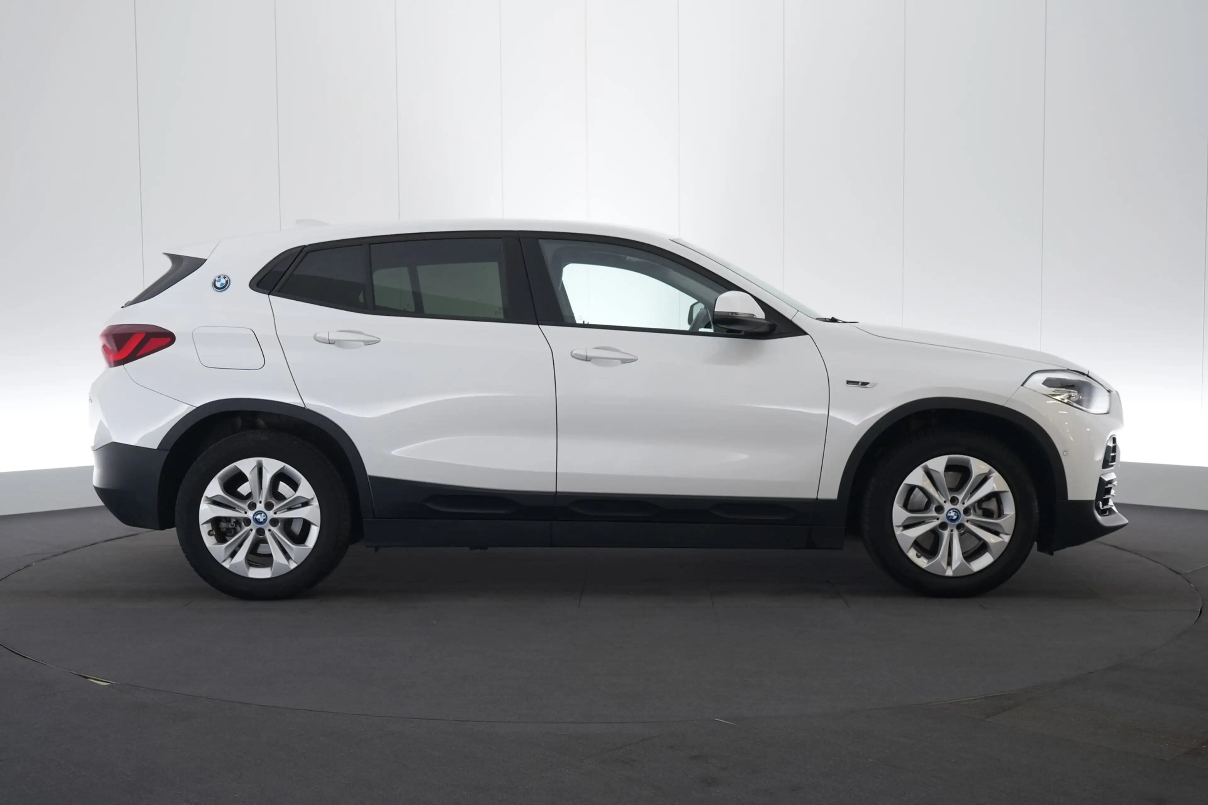 BMW X2 1.5 xDrive25e PHEV LEDER/CUIR LED GPS PDC CAM Carp — photo 5
