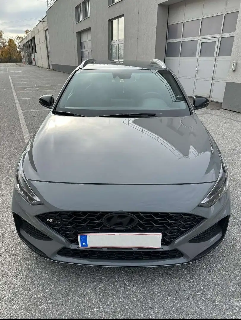Hyundai i30 CW 1,6 CRDi N-Line DCT Aut. Grau - 1