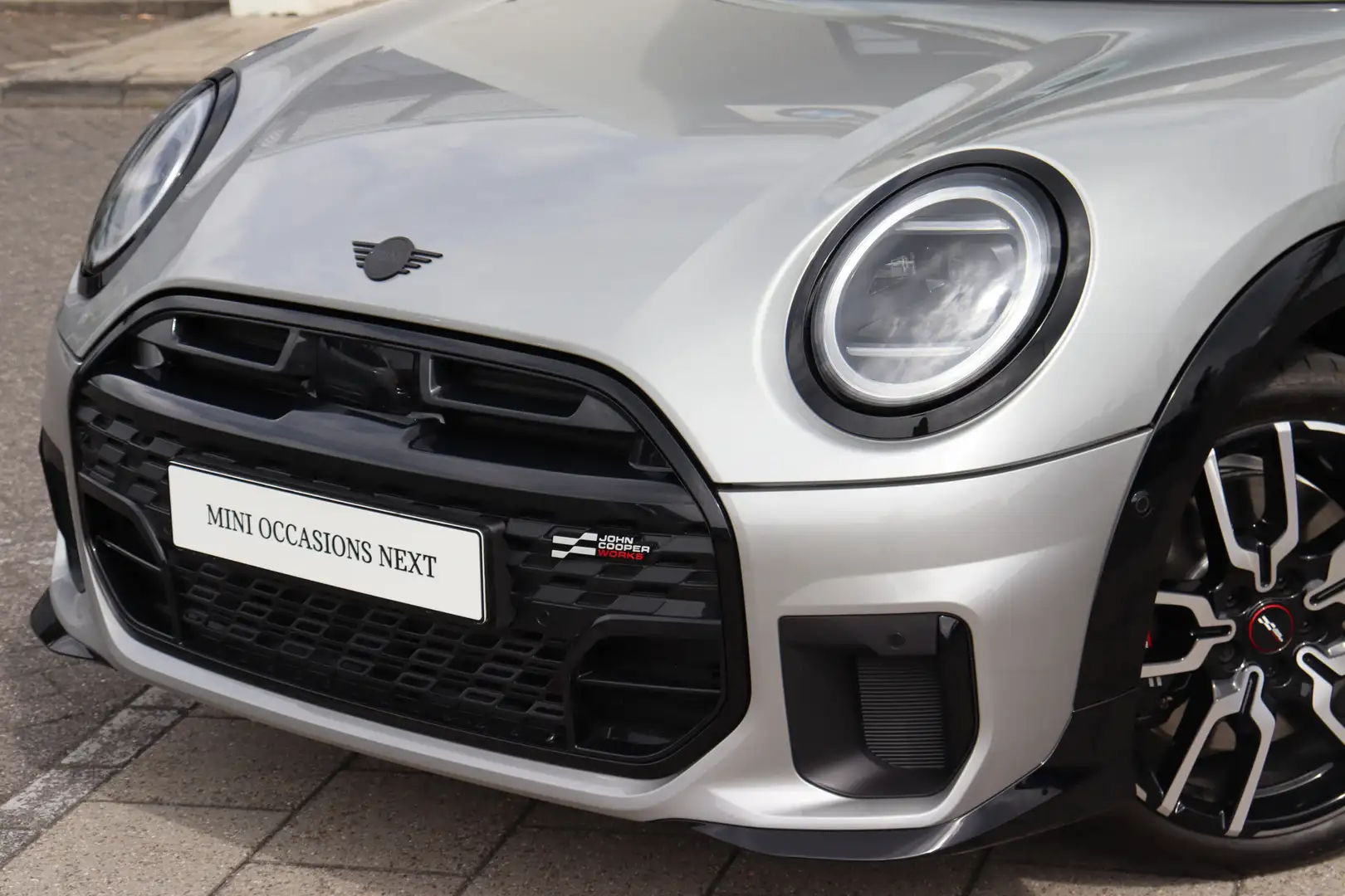 MINI Cooper S Hatchback Automaat / JCW / Pakket M / 18 inch JCW Argintiu - 2