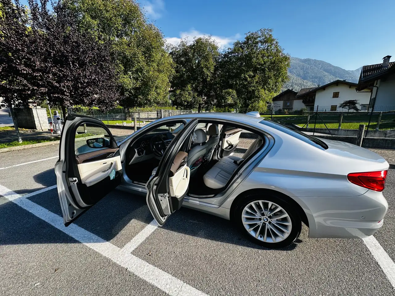 BMW 520