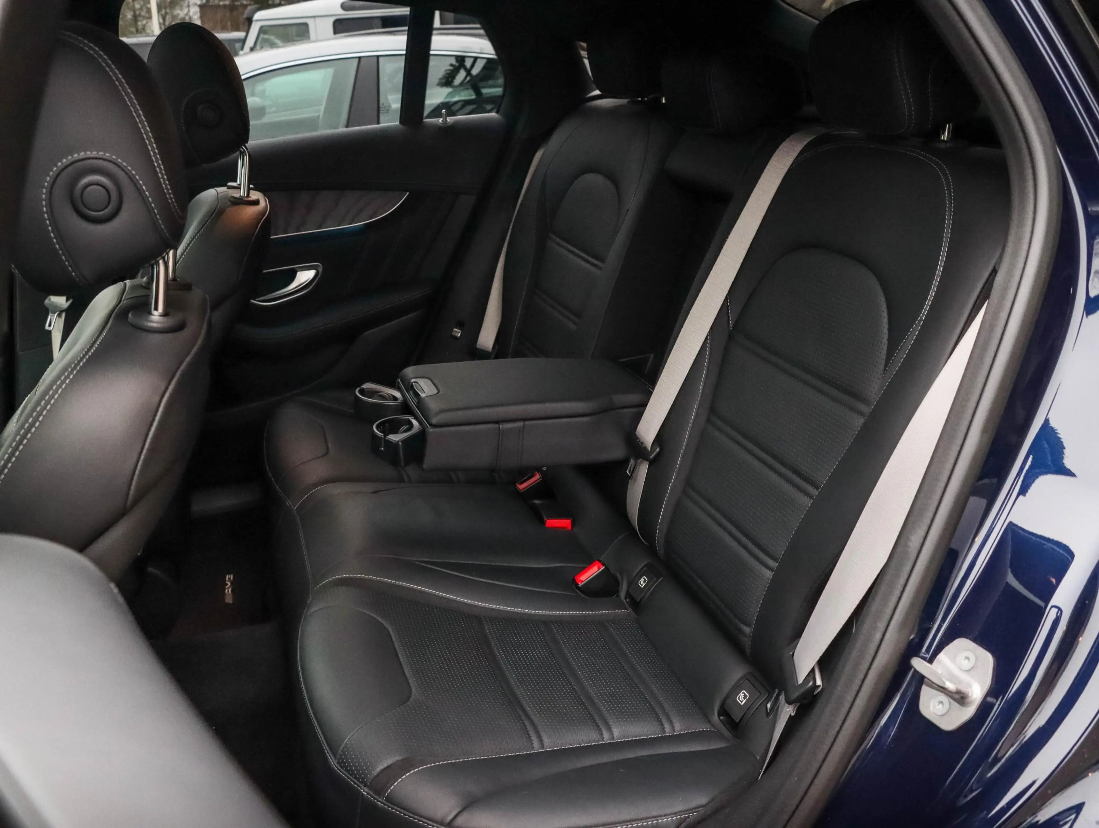 Mercedes-Benz GLC 63 AMG Coupé S 4MATIC+ — photo 6