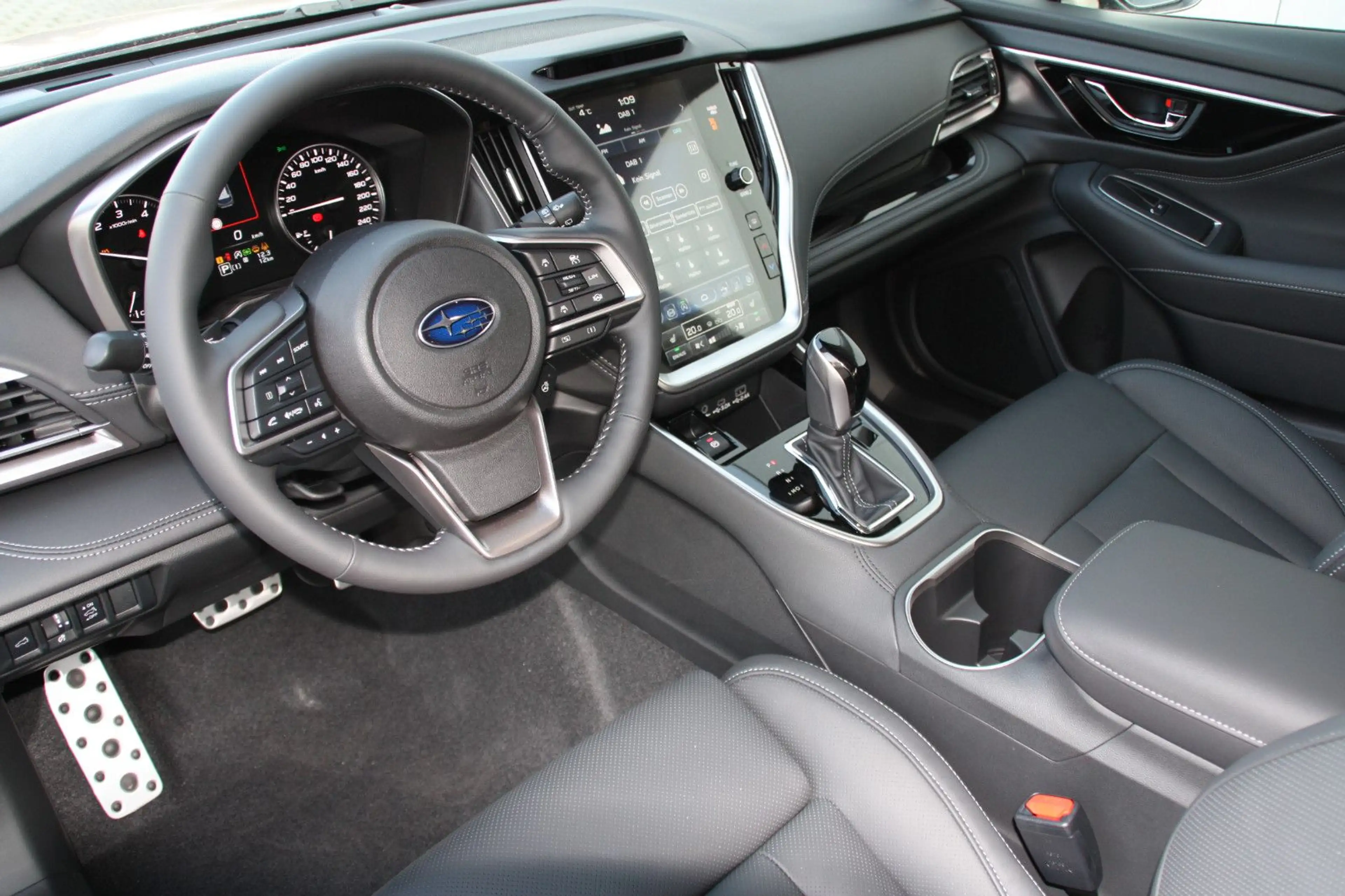Subaru OUTBACK 2.5i Platinum AWD — photo 8