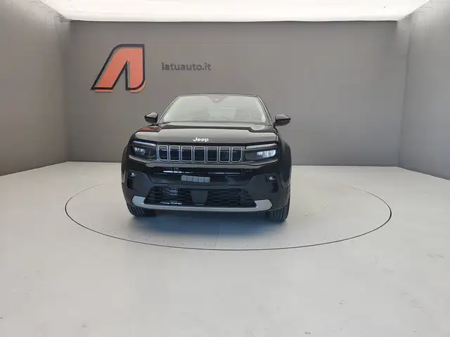 Jeep Avenger view 2