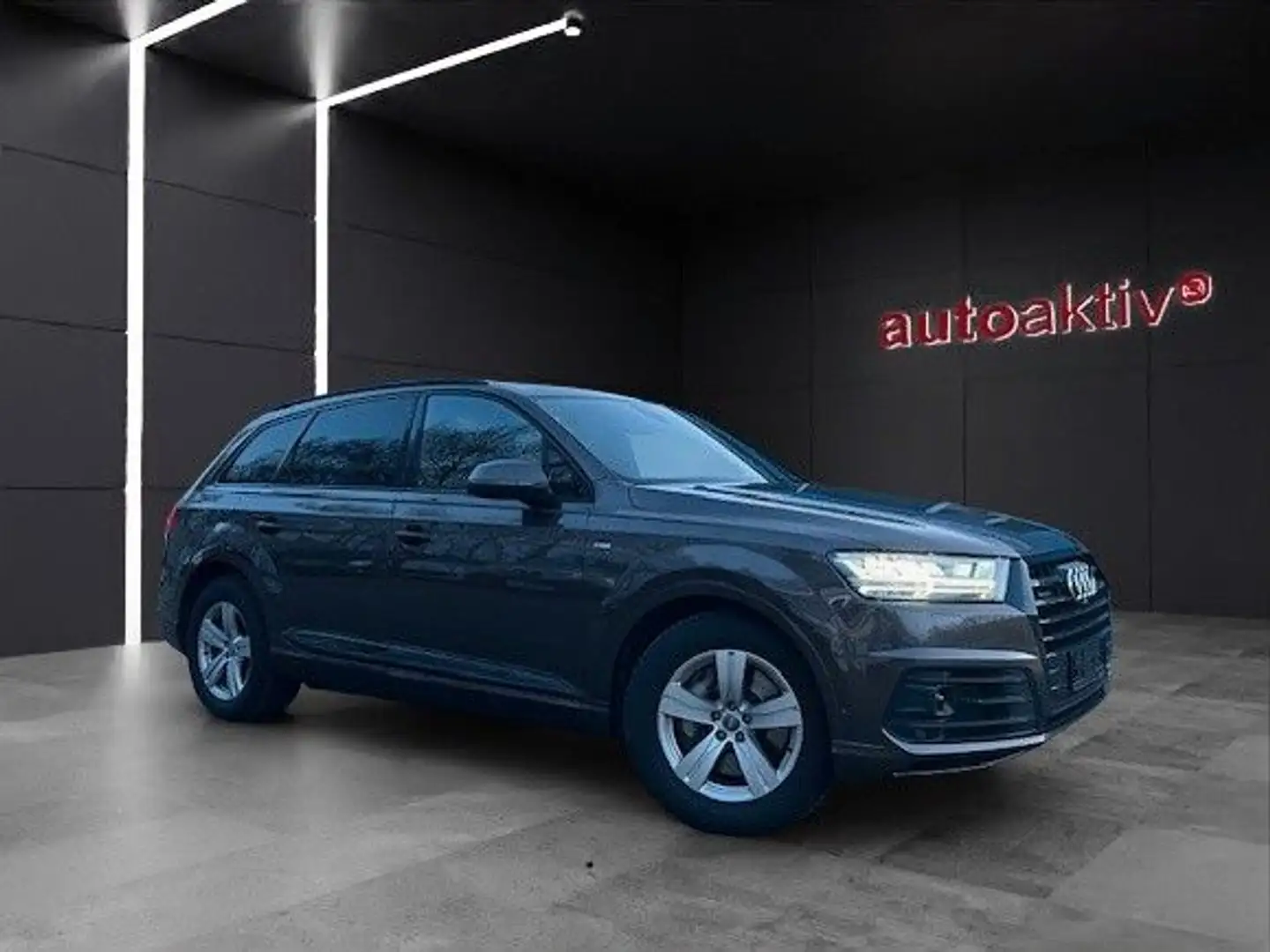 Audi Q7 3.0 TDI quattro S Line/Voll Leder/7 Sit/Pano Brun - 2
