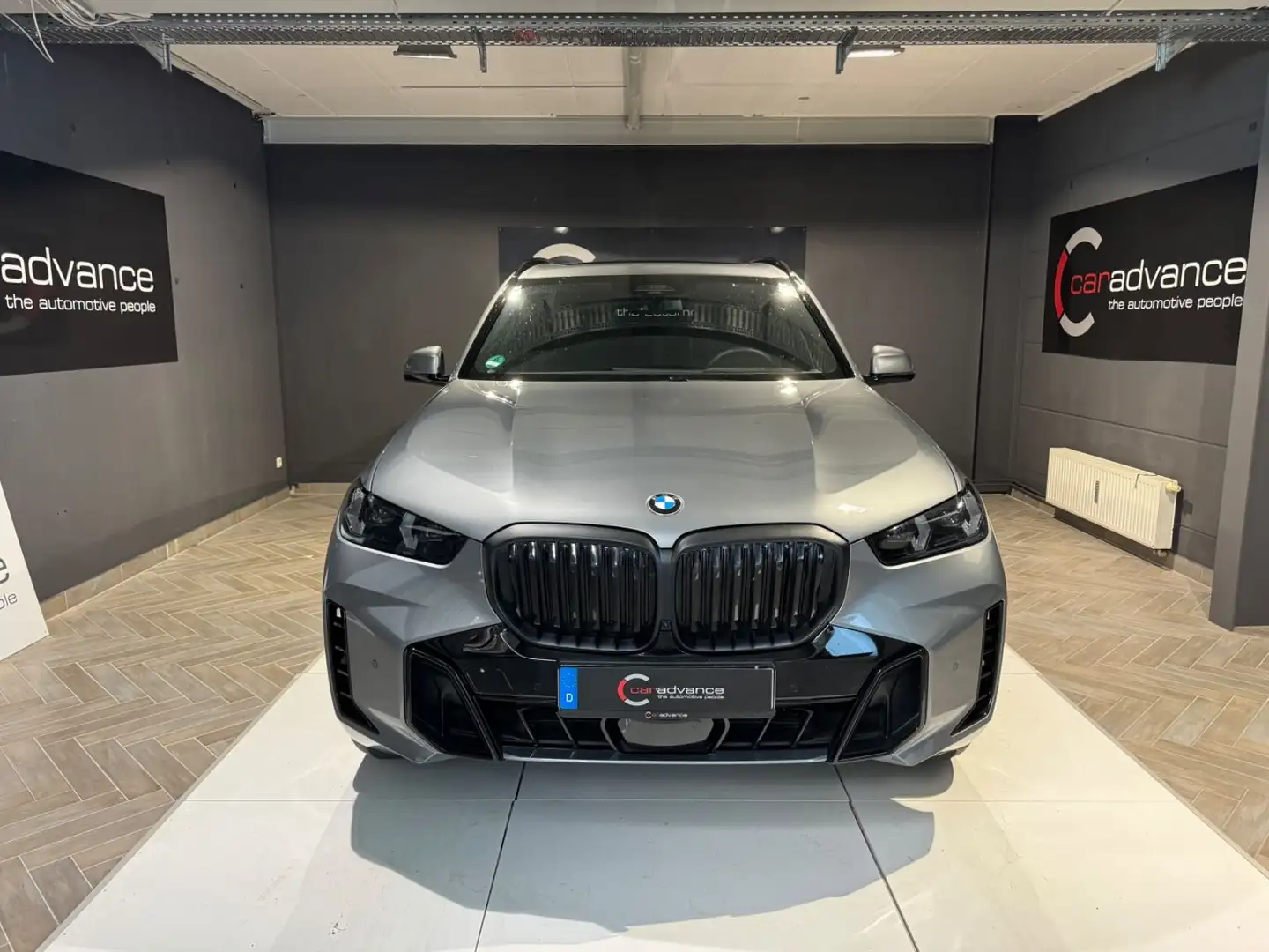 BMW X5 30 d xDrive M Sport Grau - 1