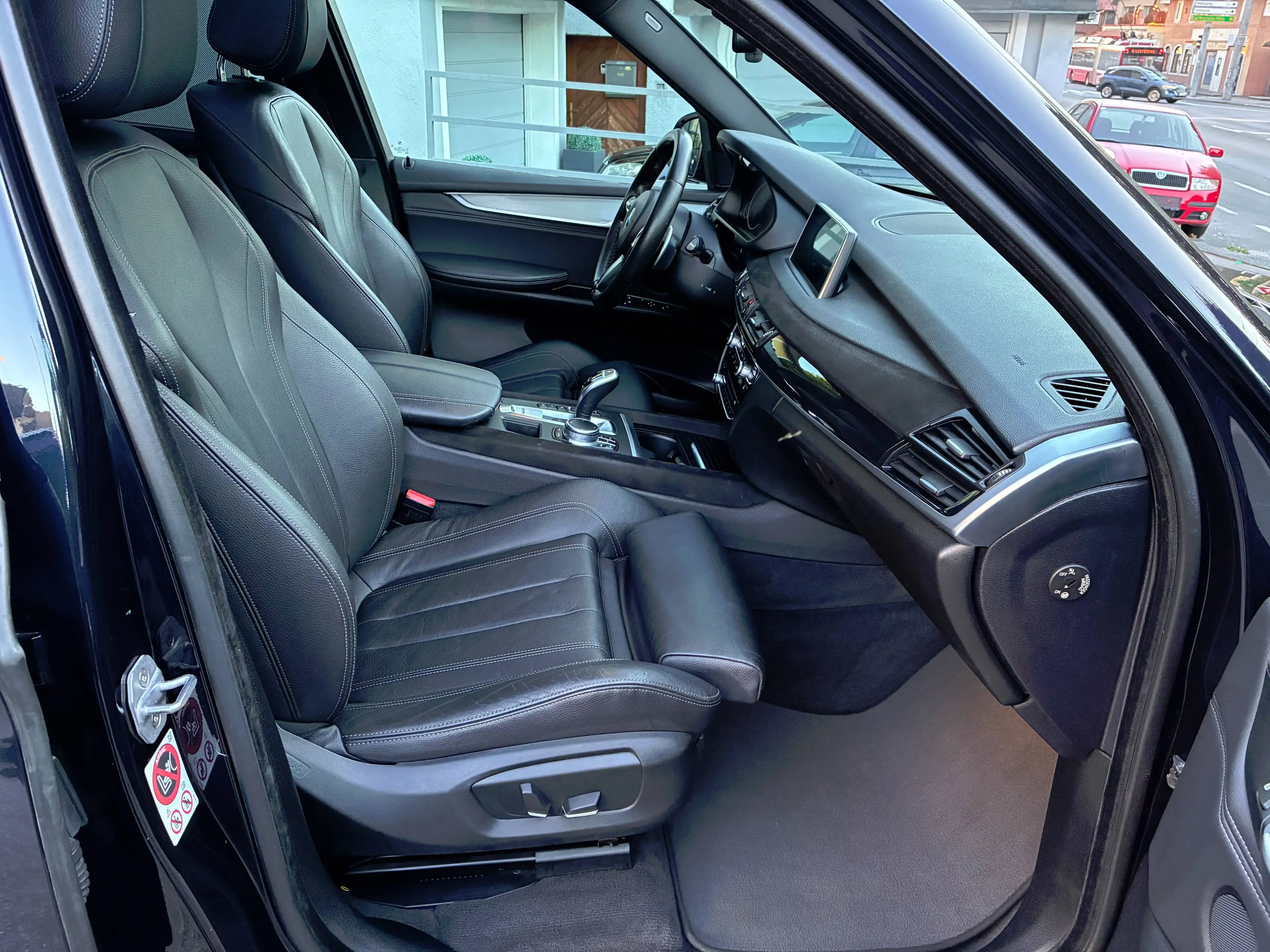 BMW X5 xDrive 30 dM Sport Aut.seltenen 7-Sitzer-Ausführung — photo 15