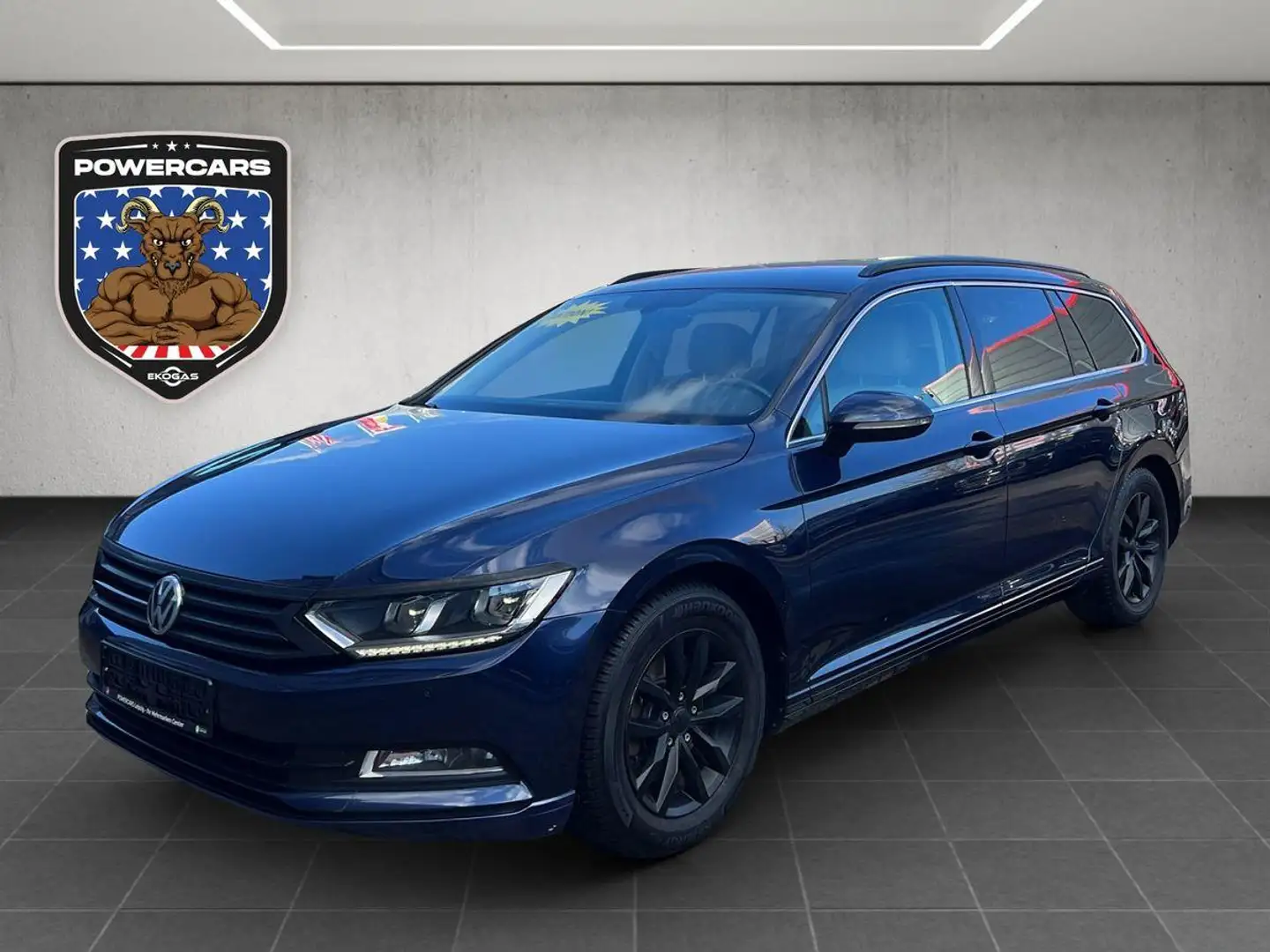 Volkswagen Passat Variant Comfortline 1.4 LPG,ACC,PDC, Blau - 1