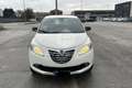 Lancia Ypsilon Ypsilon 0.9 TwinAir 85 CV 5 porte Metano Ecochic Silver Білий - thumbnail 2