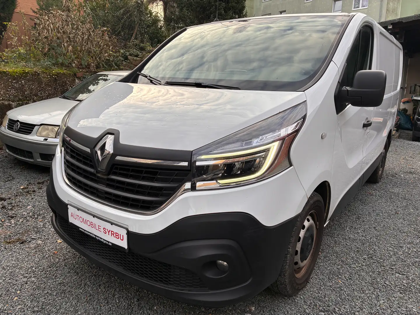 Renault Trafic - 2