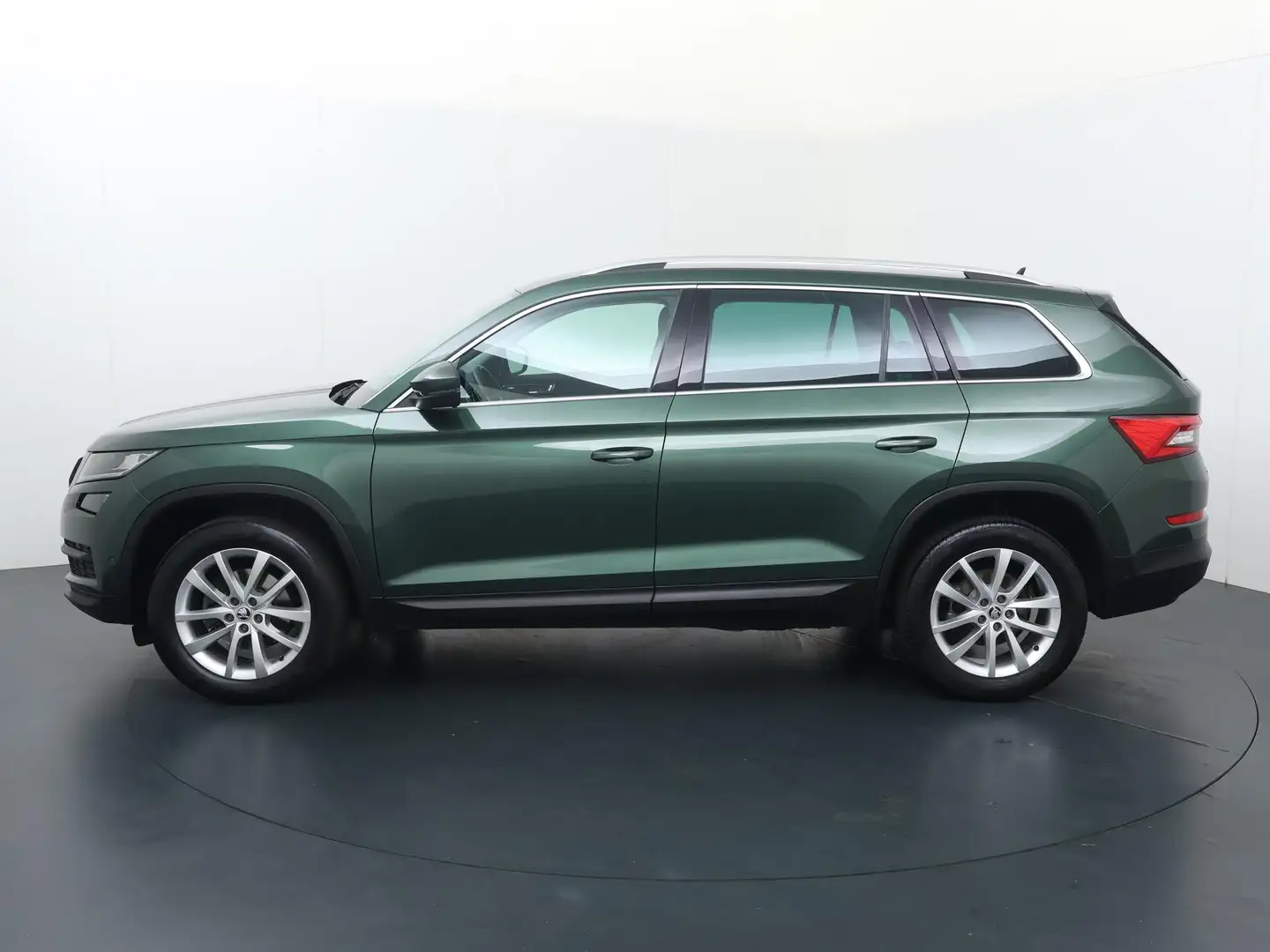 Skoda Kodiaq 1.5 TSI Style Business | 150 PK | Automaat | Trekh Grün - 2