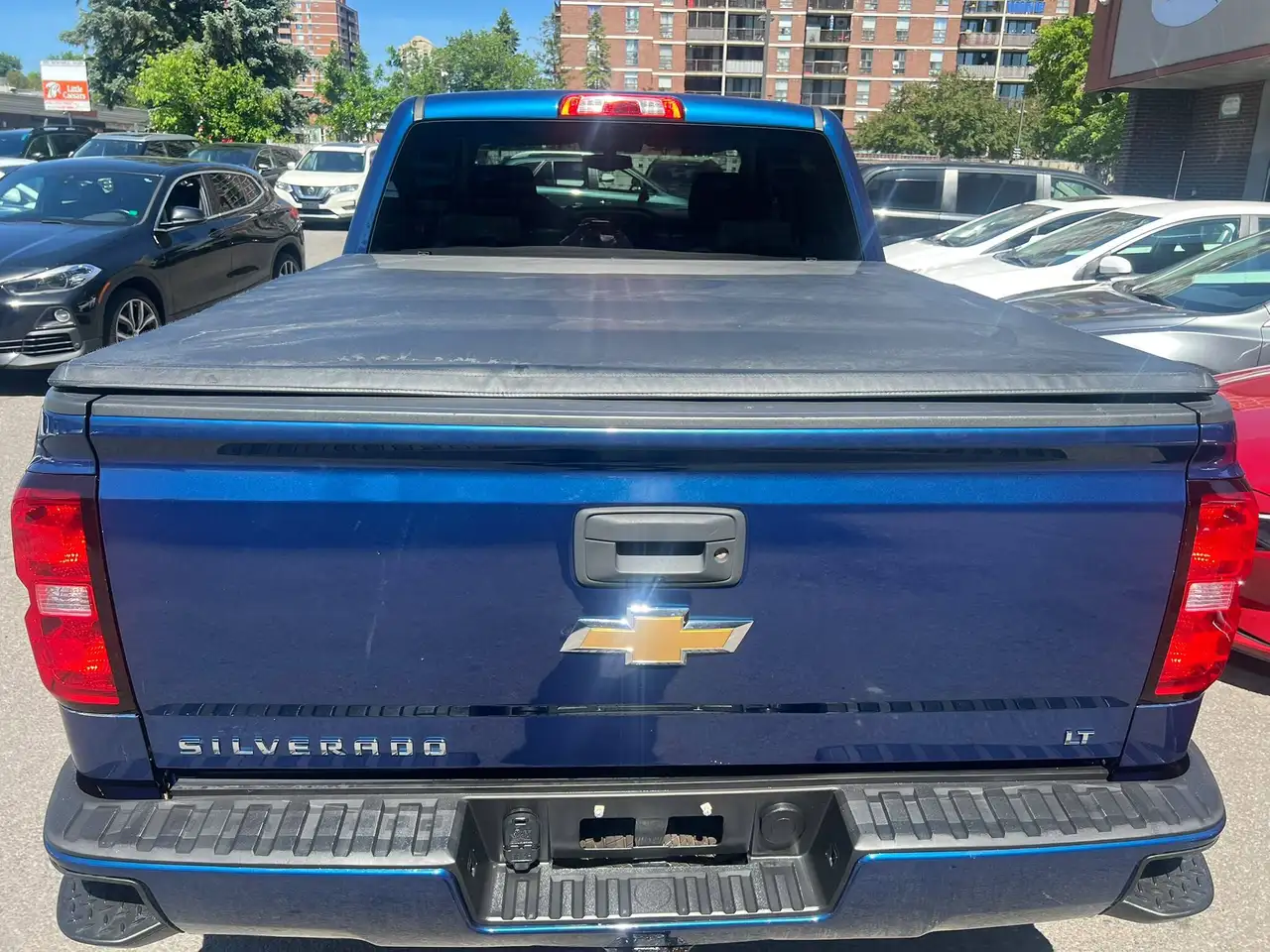 Chevrolet Silverado 1500 photo Chevrolet Silverado 1500
