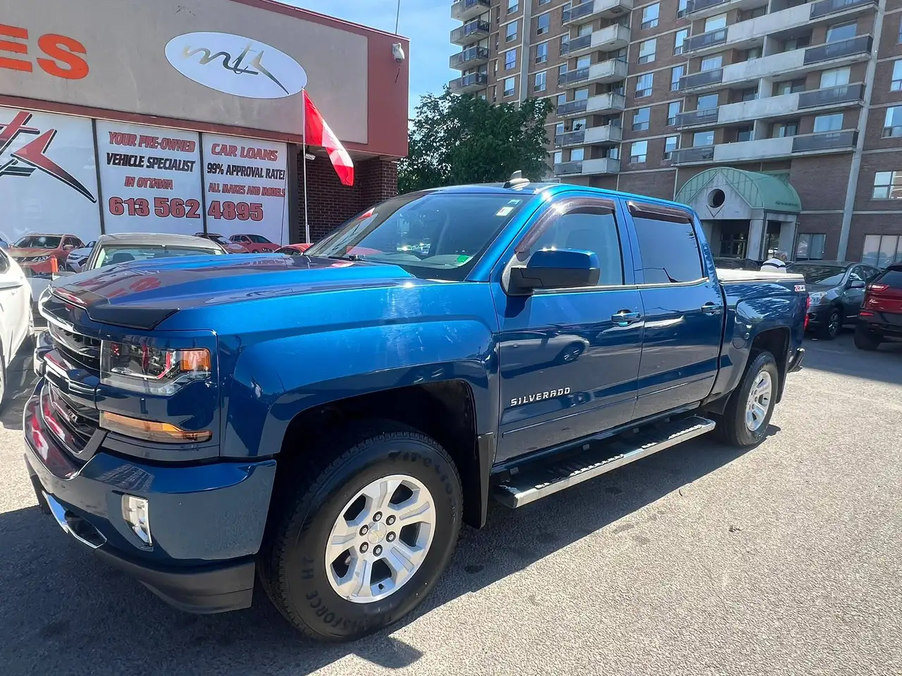 Chevrolet Silverado 1500 photo Chevrolet Silverado 1500