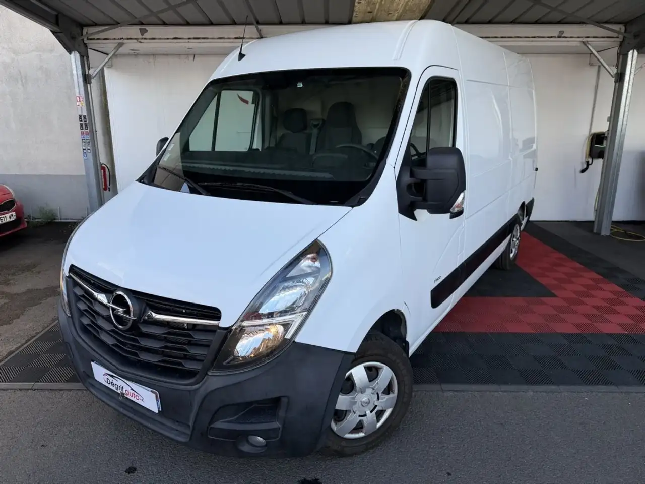 Opel Movano