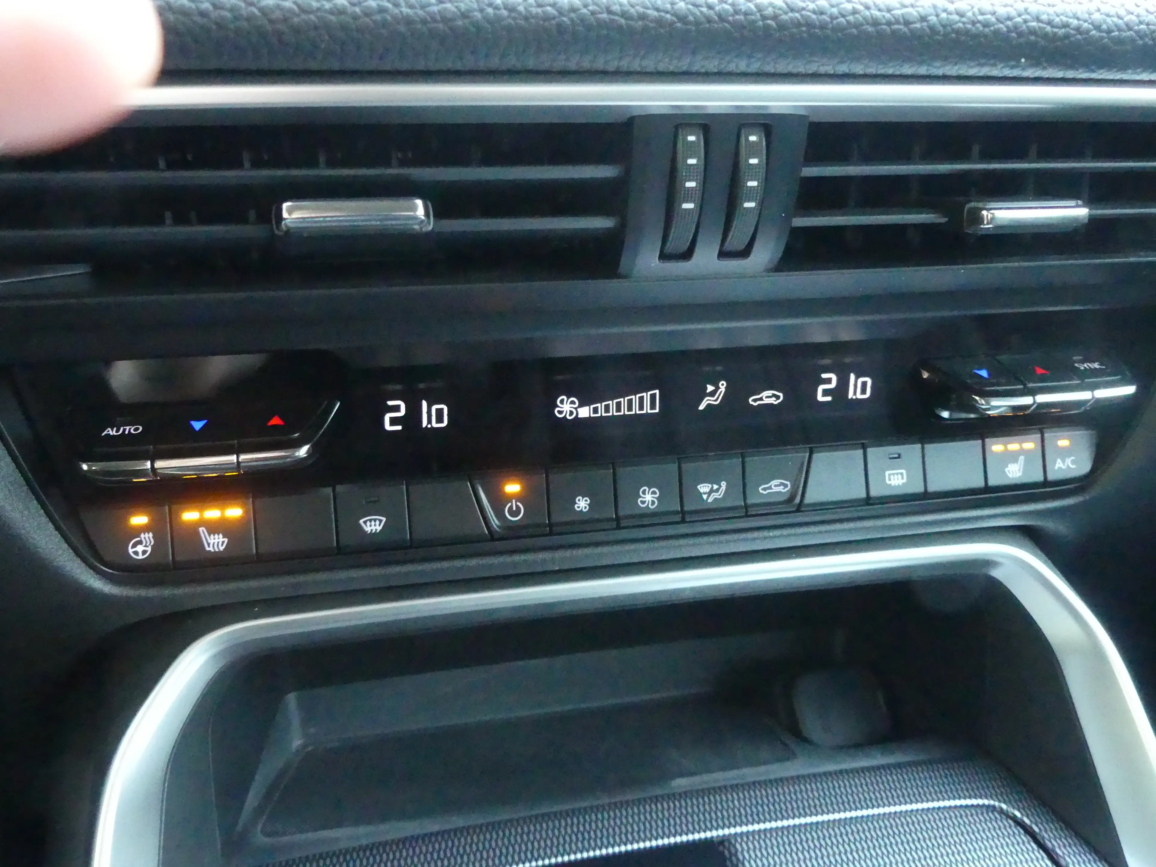 Mazda CX-60 2.5 e-SkyActiv PHEV Homura | TREKHAAK | DODEHOEKDE — photo 13