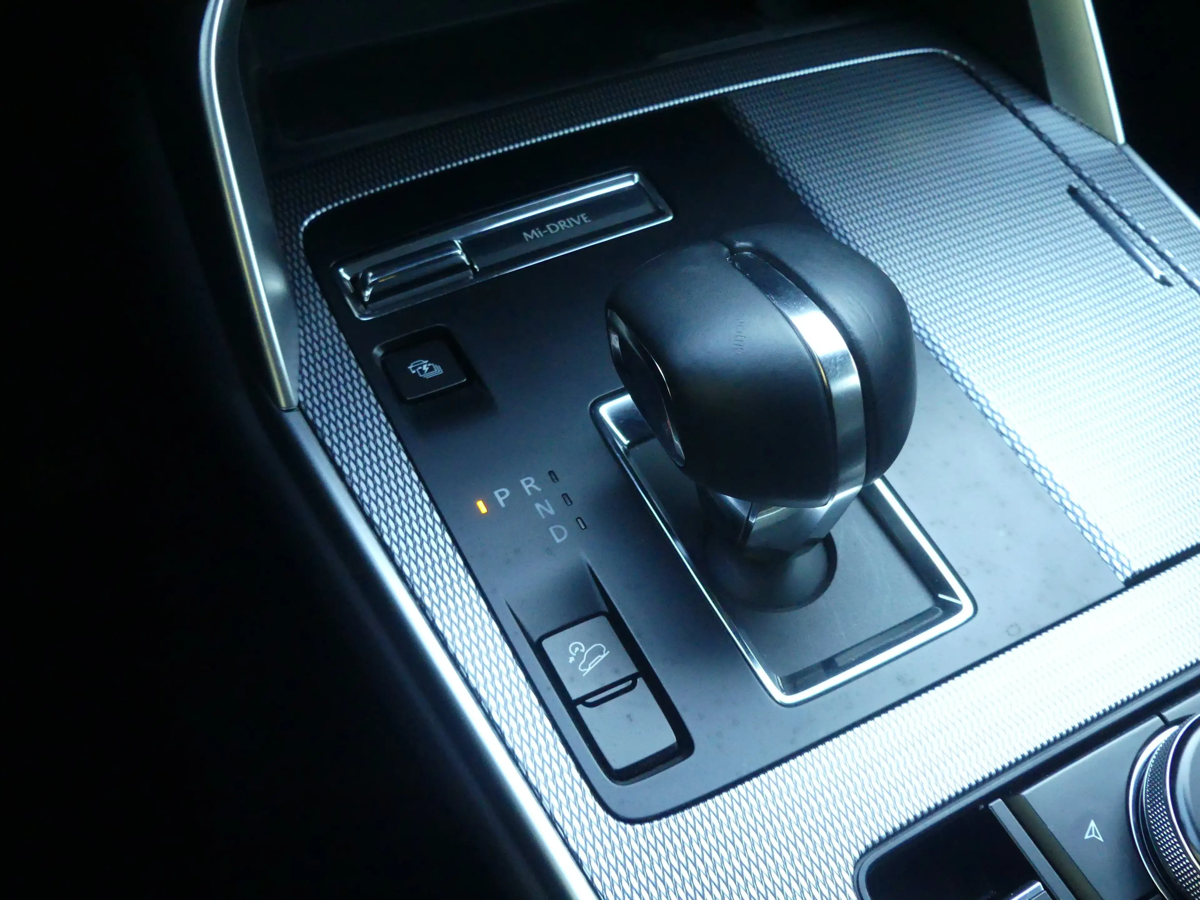Mazda CX-60 2.5 e-SkyActiv PHEV Homura | TREKHAAK | DODEHOEKDE — photo 28