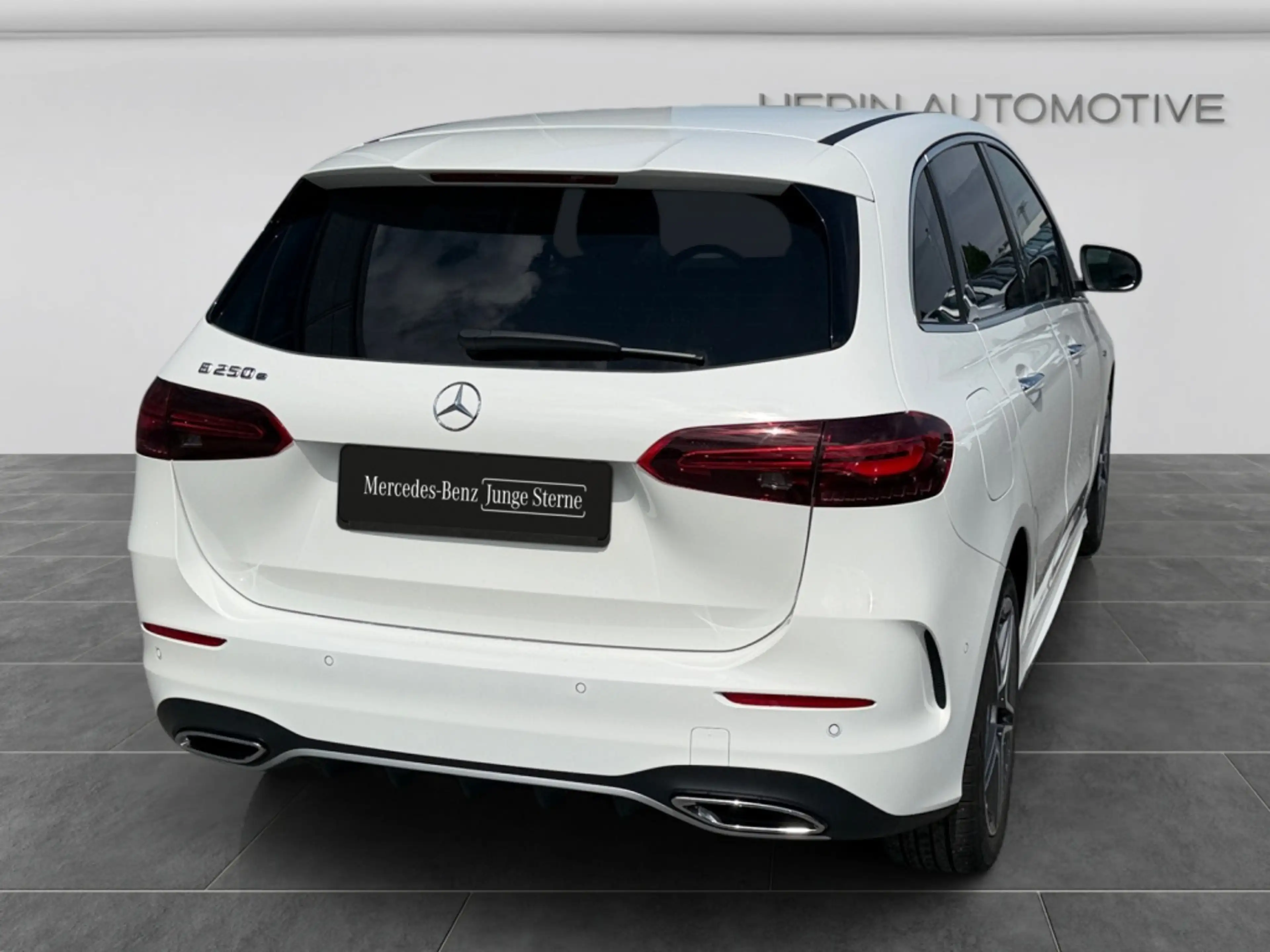 Mercedes-Benz B 250 e AMG|LHZ|LED|NAVI|KAM|TEMP|DAB — photo 6