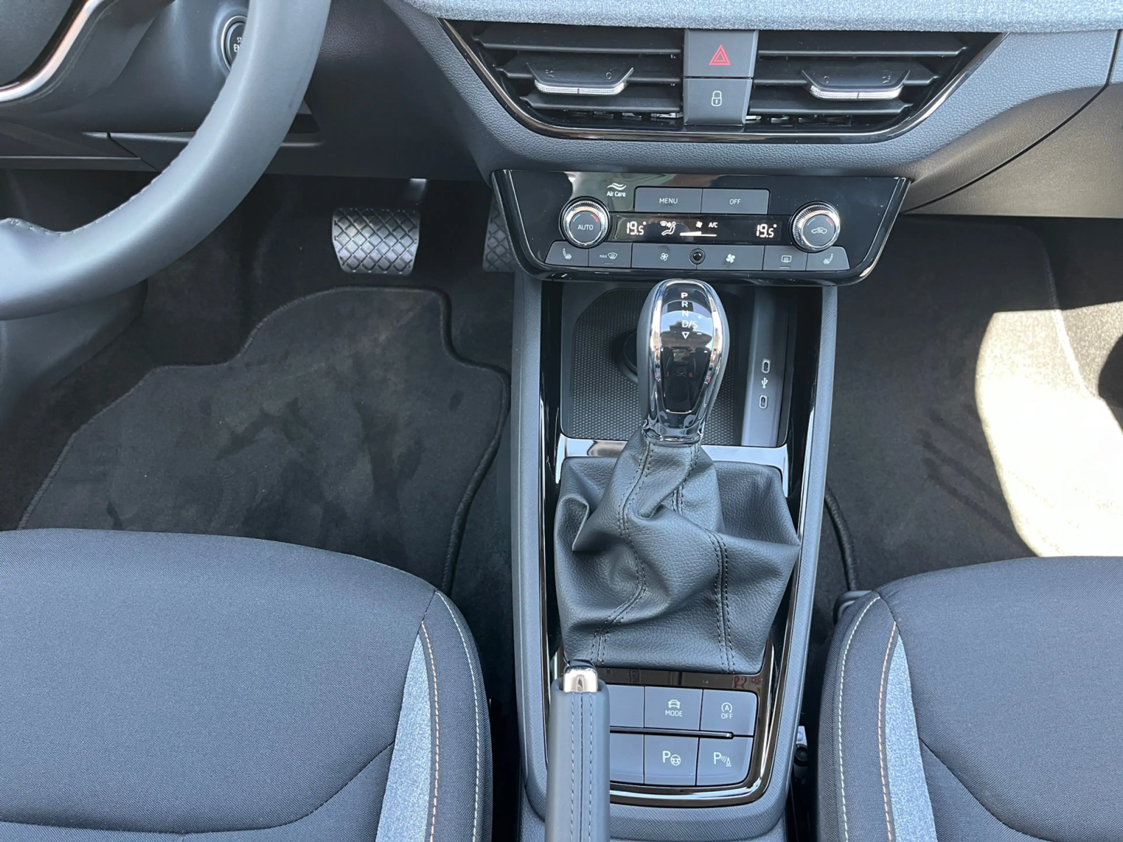 Skoda Kamiq Balance DSG 115 PS AHK Navi PDC Kam Assist — photo 8