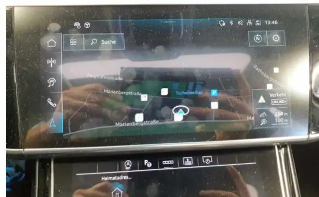 Audi A8 view 8