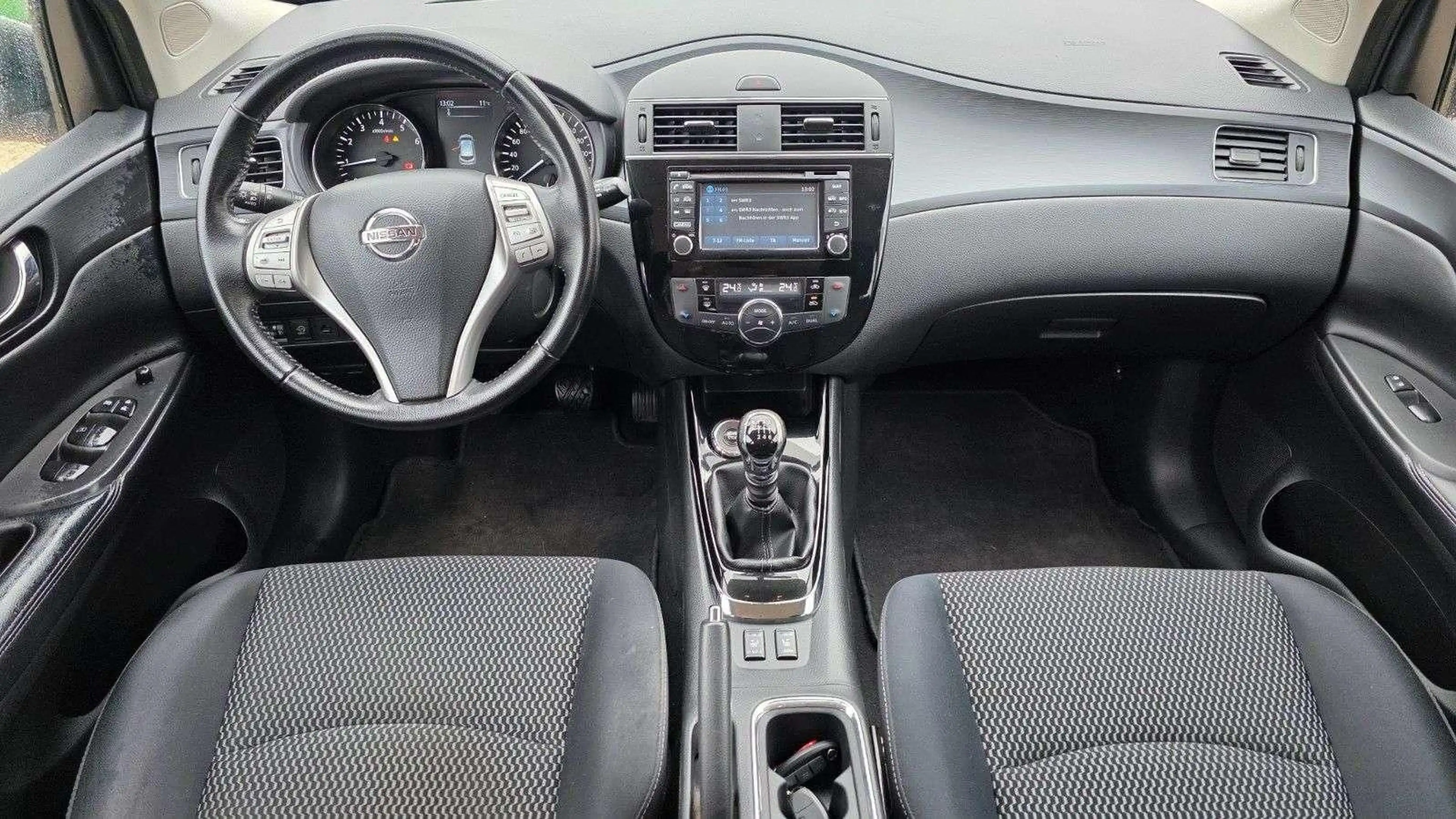 Nissan Pulsar +NAVI+TÜV+GARANTIE+KAMERA+AHÄNGER+SITZ — photo 17