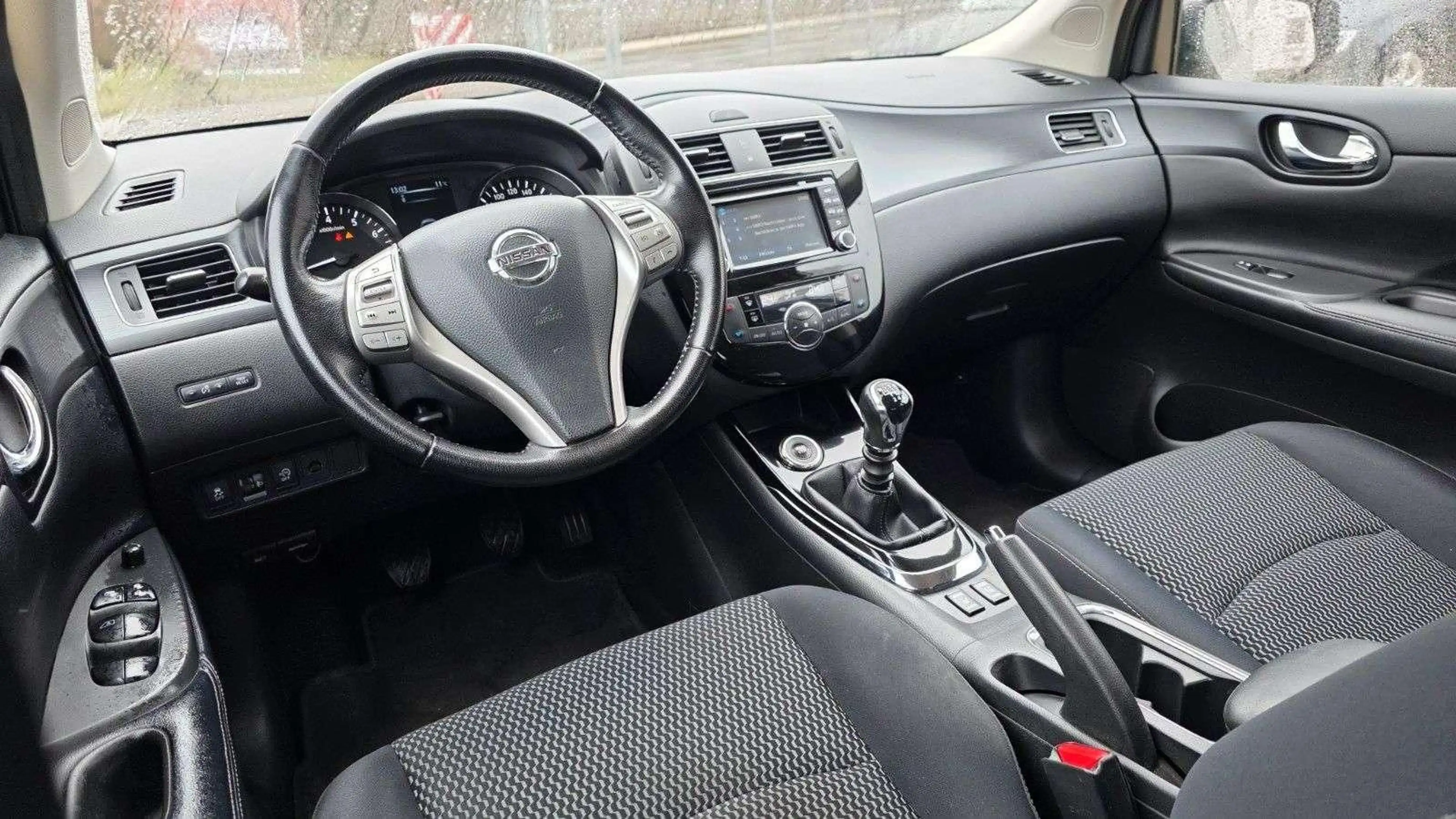 Nissan Pulsar +NAVI+TÜV+GARANTIE+KAMERA+AHÄNGER+SITZ — photo 19