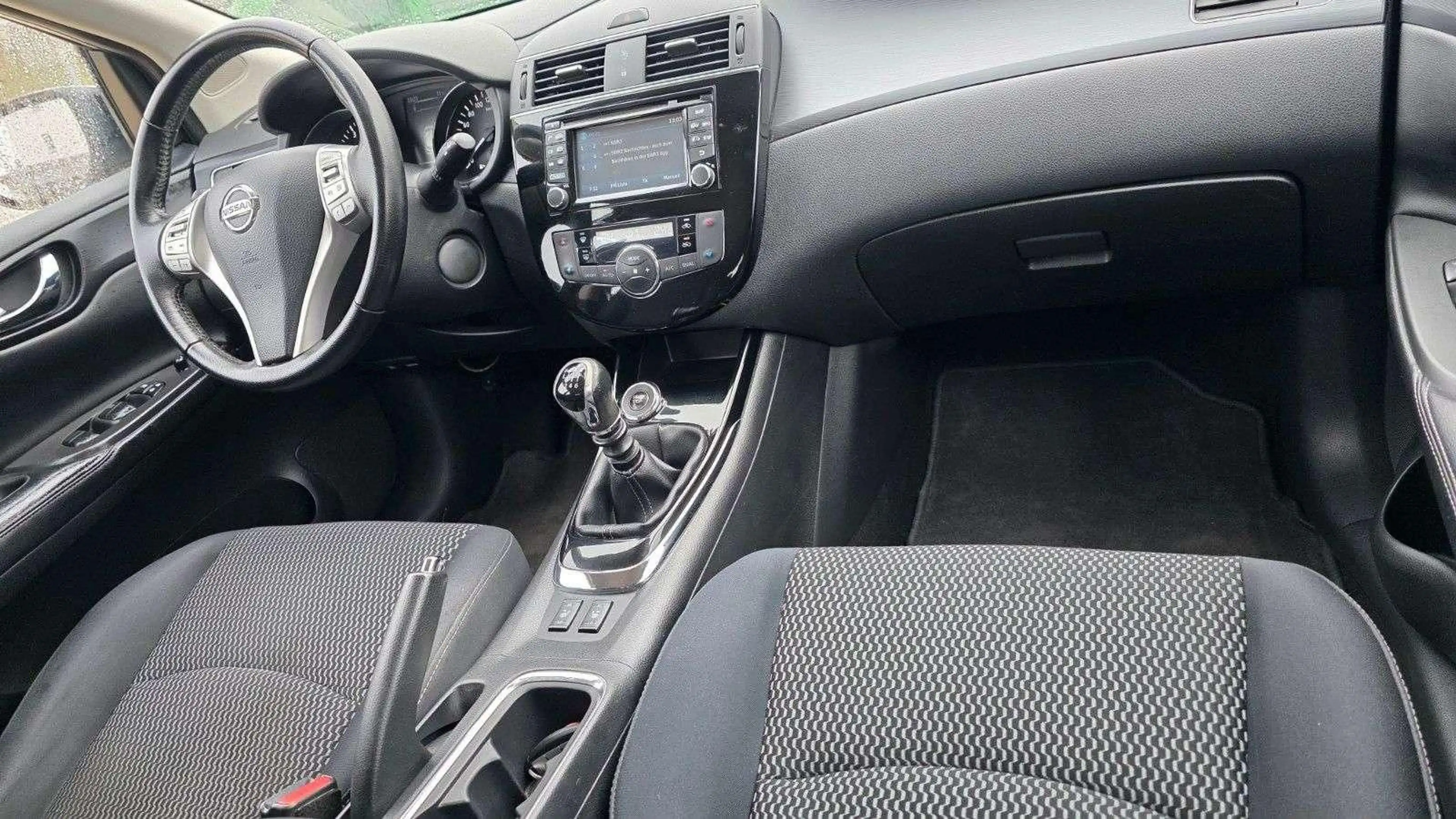Nissan Pulsar +NAVI+TÜV+GARANTIE+KAMERA+AHÄNGER+SITZ — photo 18