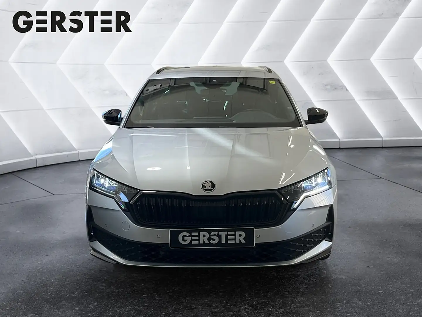 Skoda Octavia Kombi 2,0 TDI Sportline FL AHK 18Z Nav ACC Silber - 2