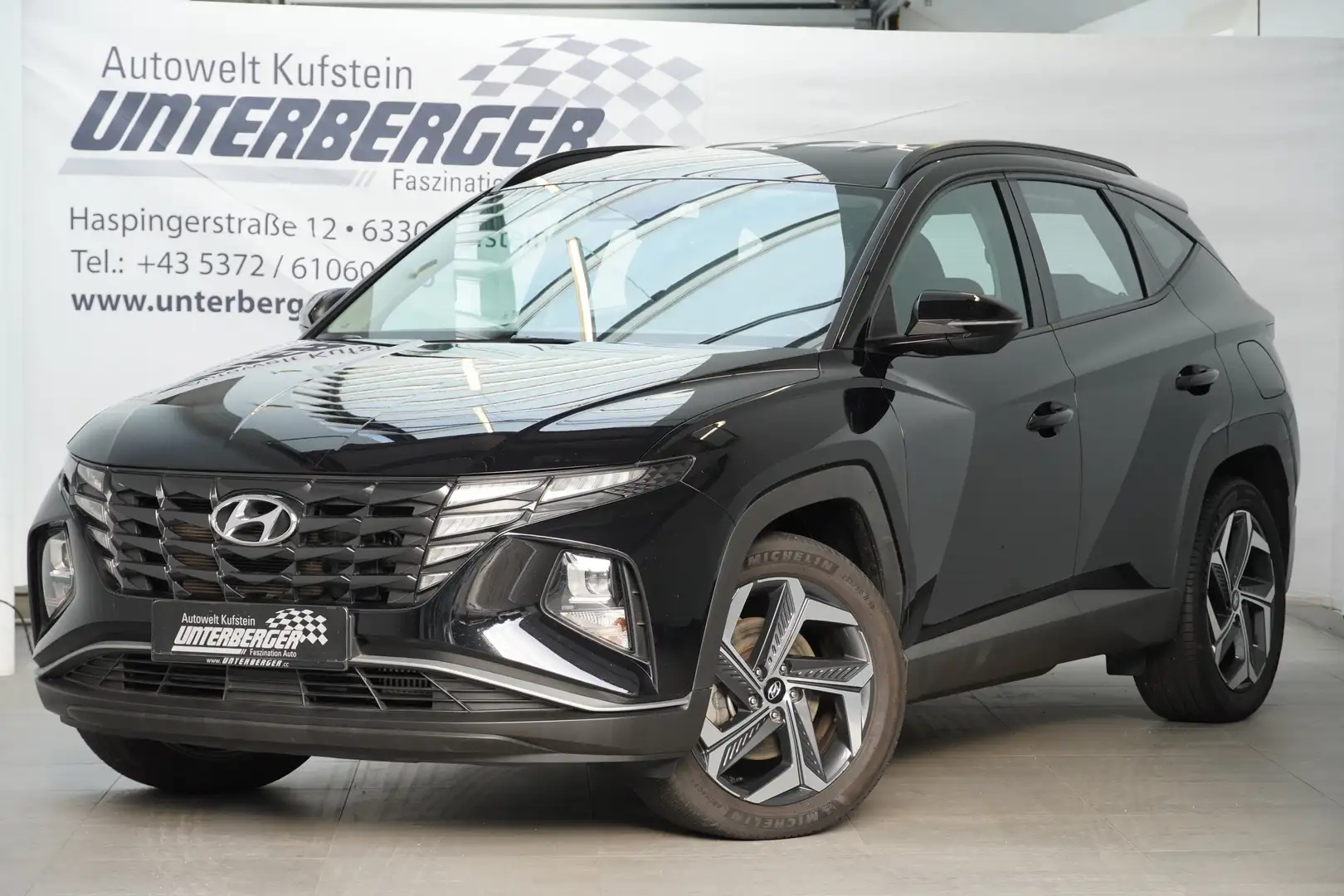Hyundai TUCSON 1,6 T-GDI Plug.-IN 4WD Smart Line DAB Noir - 2