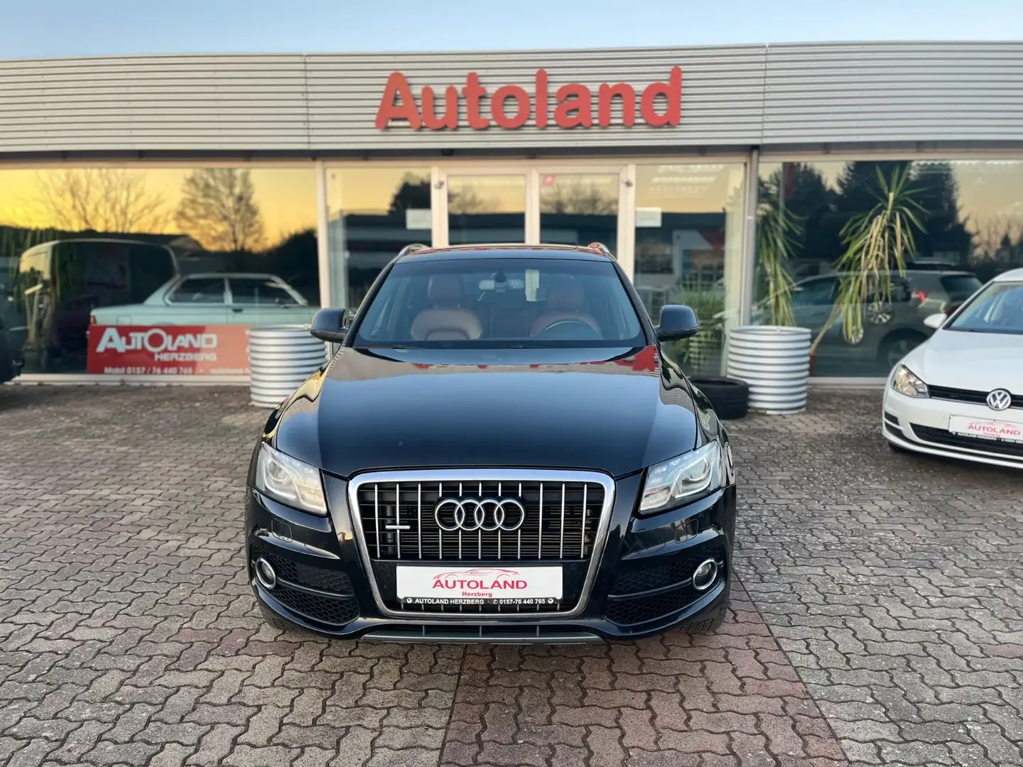 Audi Q5 3.0 TDI  quattro s-line NAVI PANO LEDER Schwarz - 2