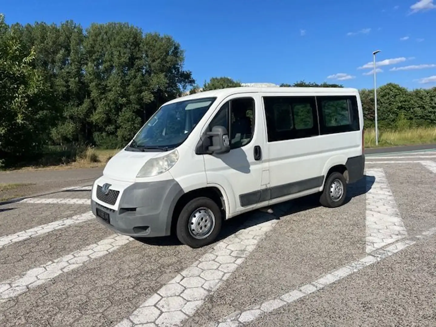 Peugeot Boxer HDi Standart (330) 6 Sitze Blanc - 2
