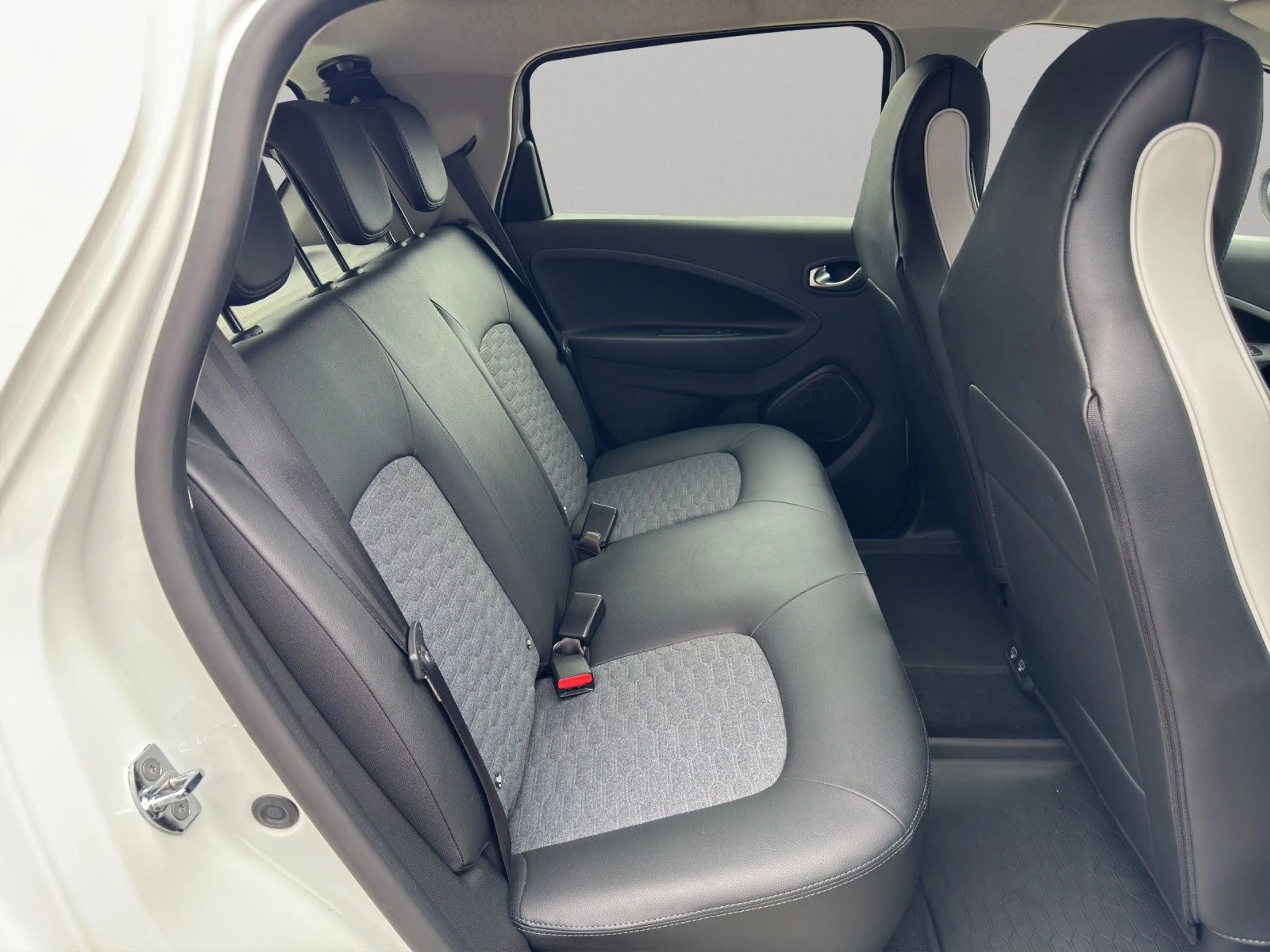Renault ZOE Techno *LED*Zertifikat*Navi*Full-Link* — photo 12