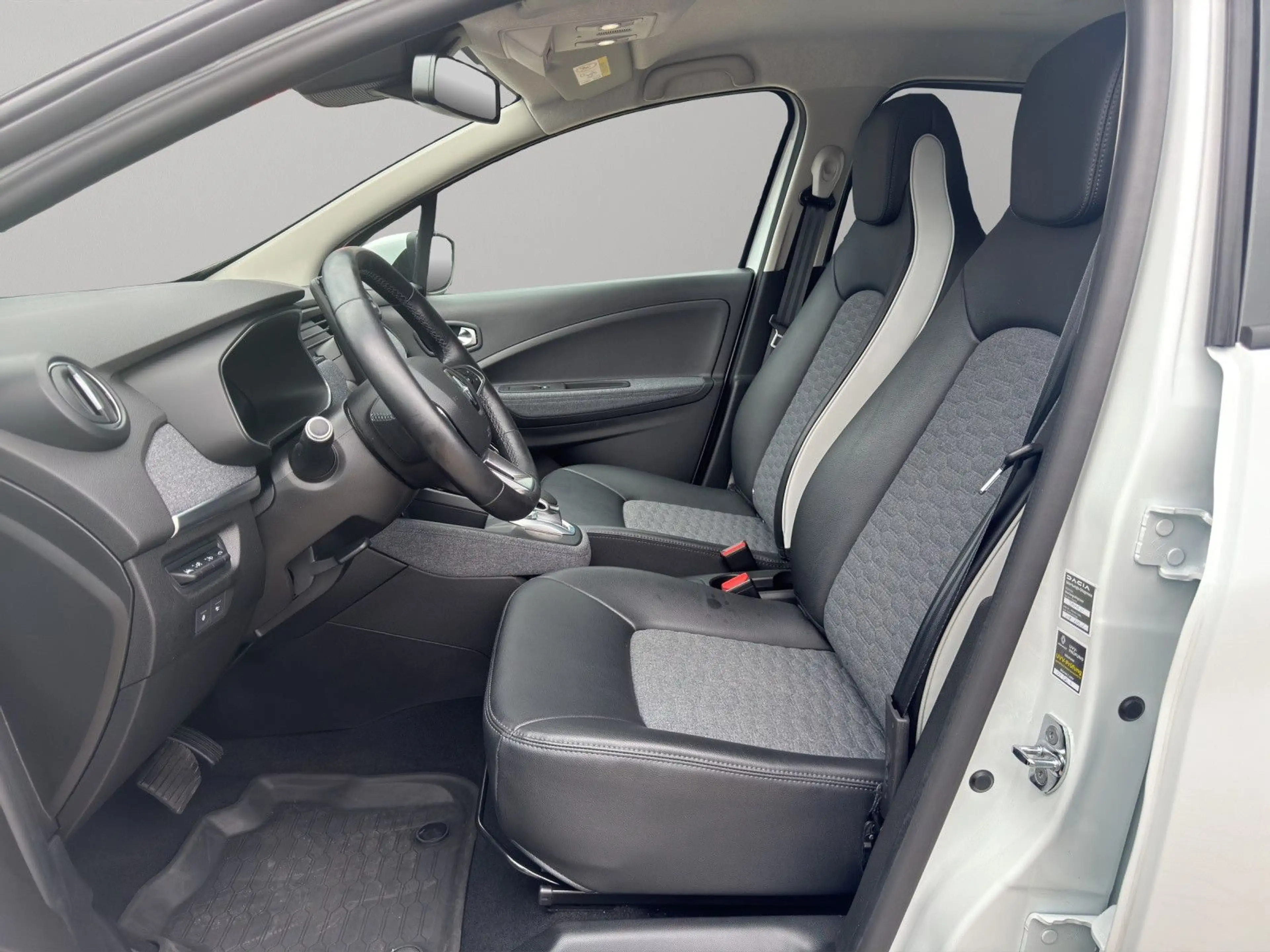Renault ZOE Techno *LED*Zertifikat*Navi*Full-Link* — photo 9