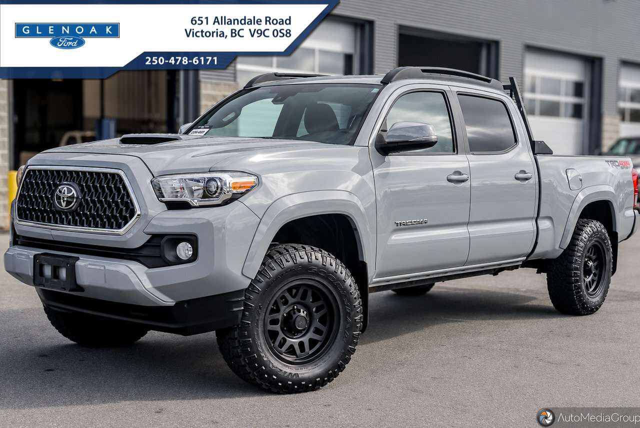 2018 Toyota Tacoma SR5 SR5 | 4X4 | SPORT | COLOR MATCHED BUMPERS
