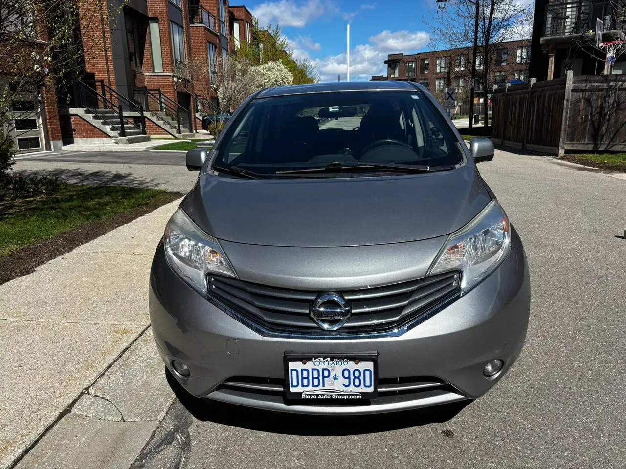 Nissan Note снимка Nissan Note