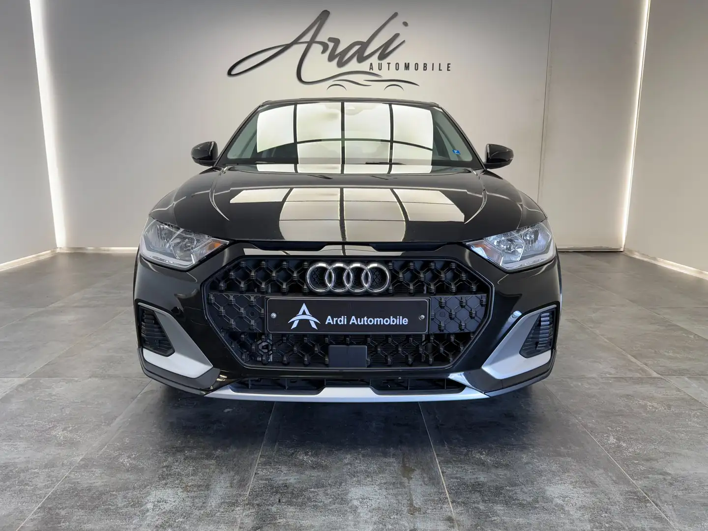 Audi A1 Citycarver TFSI S tronic*19 000KM*1 PROP*GARANTIE* Zwart - 2