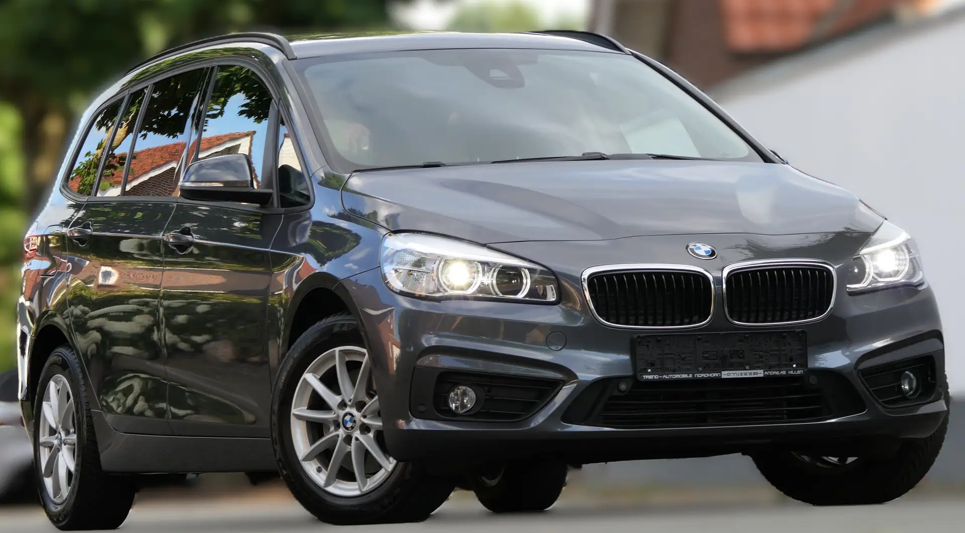 BMW 218 218d+GRAN TOURER+AUT+NAVI+LED+ALU+GRA+BC+FSE+AHK+ Gris - 1