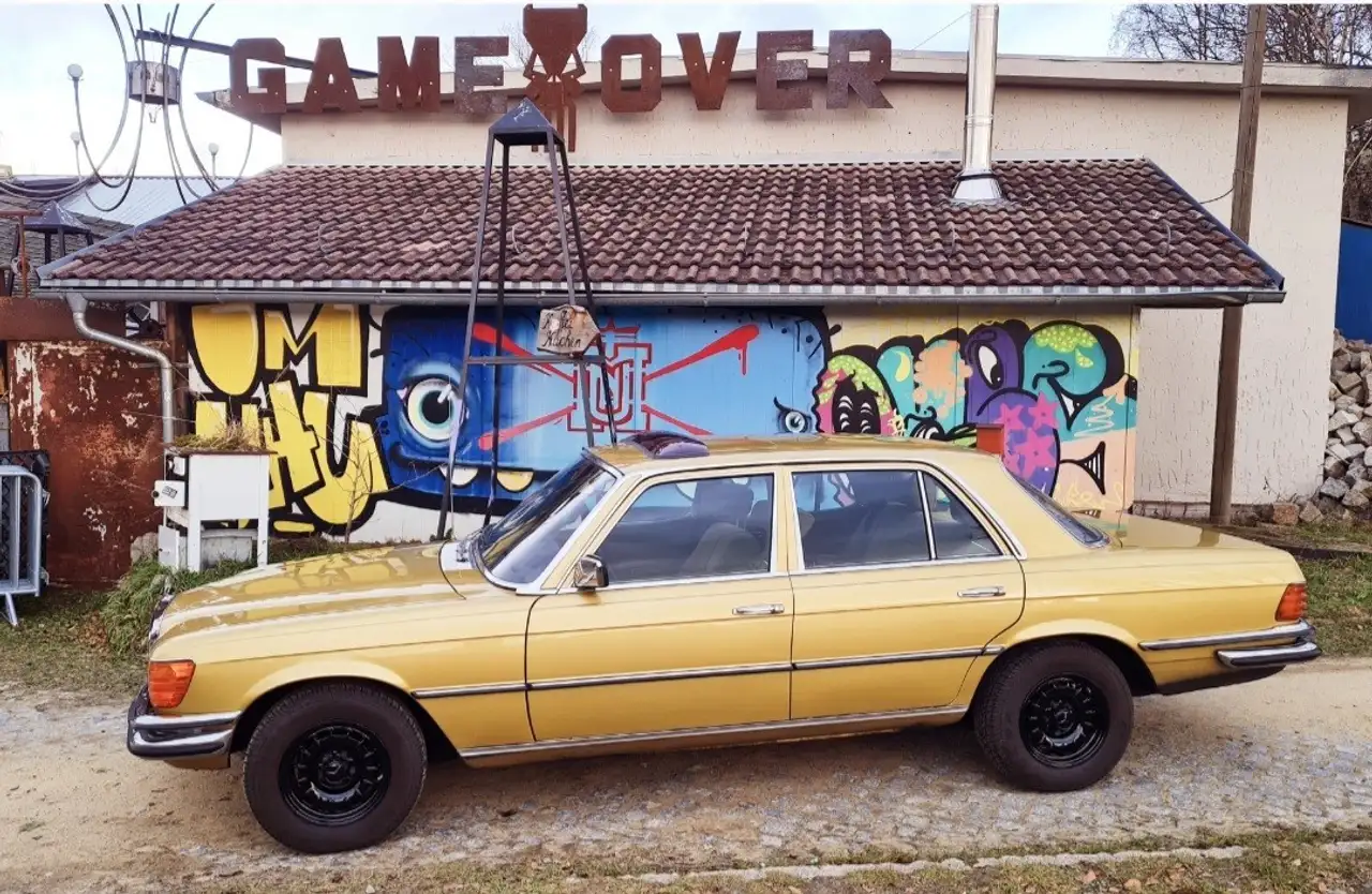 Mercedes-Benz 280 W 116 280 SE, foto 1
