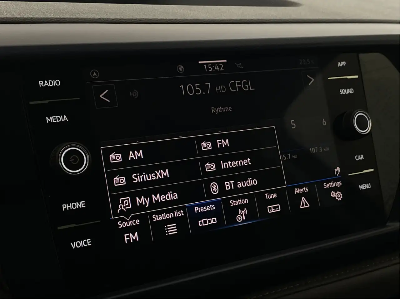 Volkswagen Taos снимка Volkswagen Taos