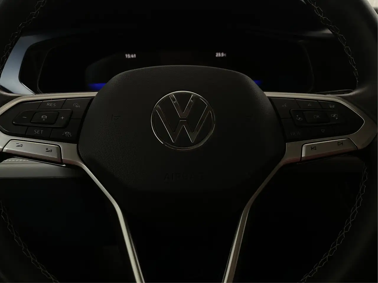 Volkswagen Taos снимка Volkswagen Taos