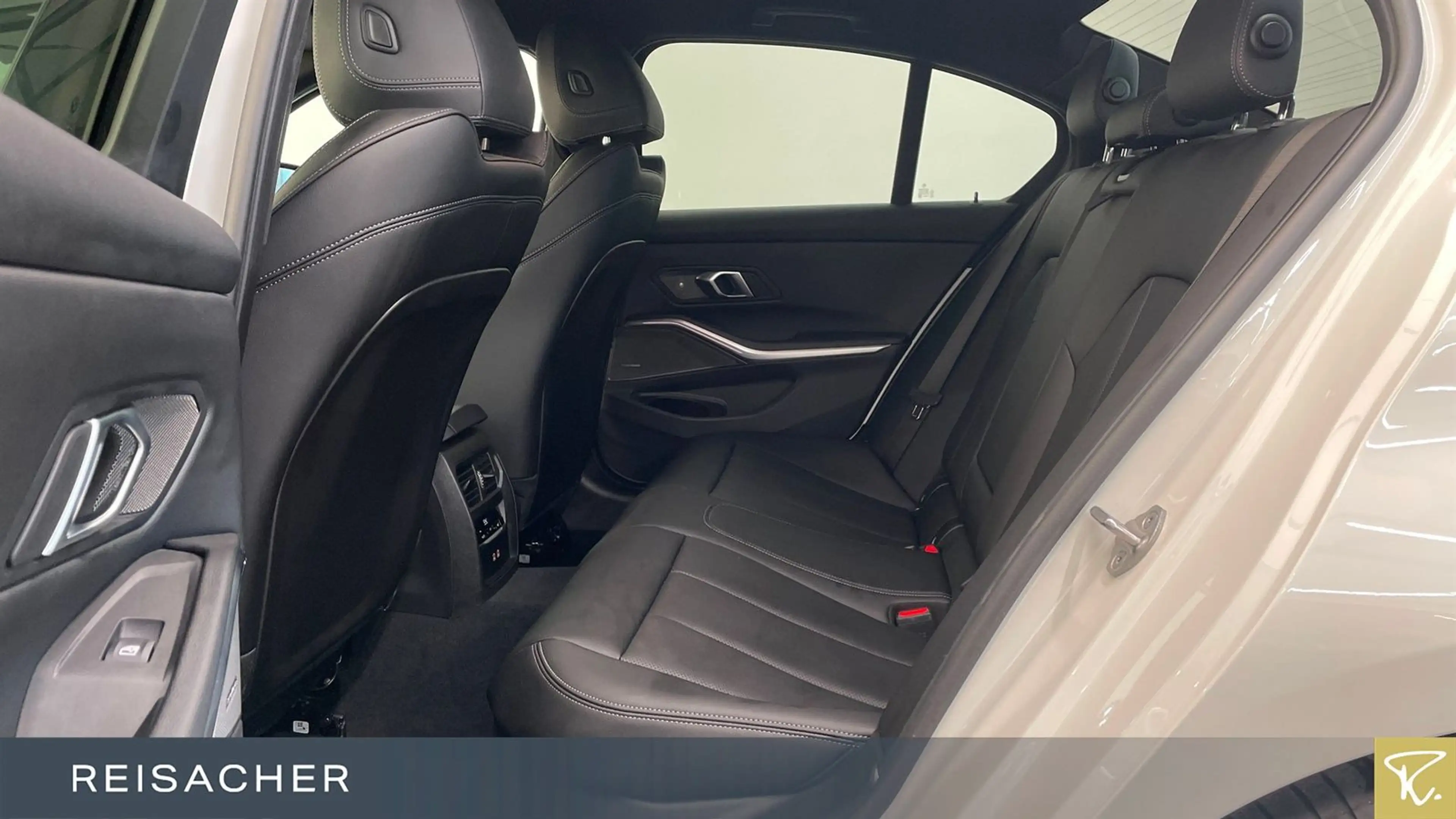 BMW 340 A xDrive Lim Autom — photo 8
