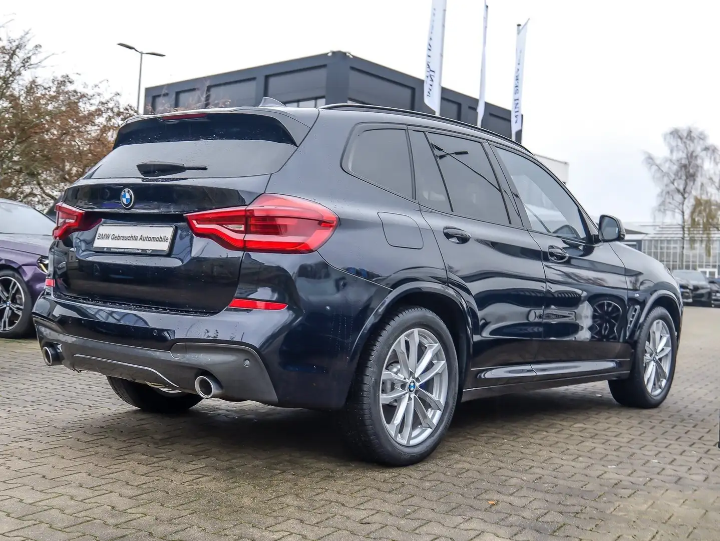 BMW X3 xDrive30d M Sport HUD PANO ACC AHK RFK NAVI Schwarz - 2