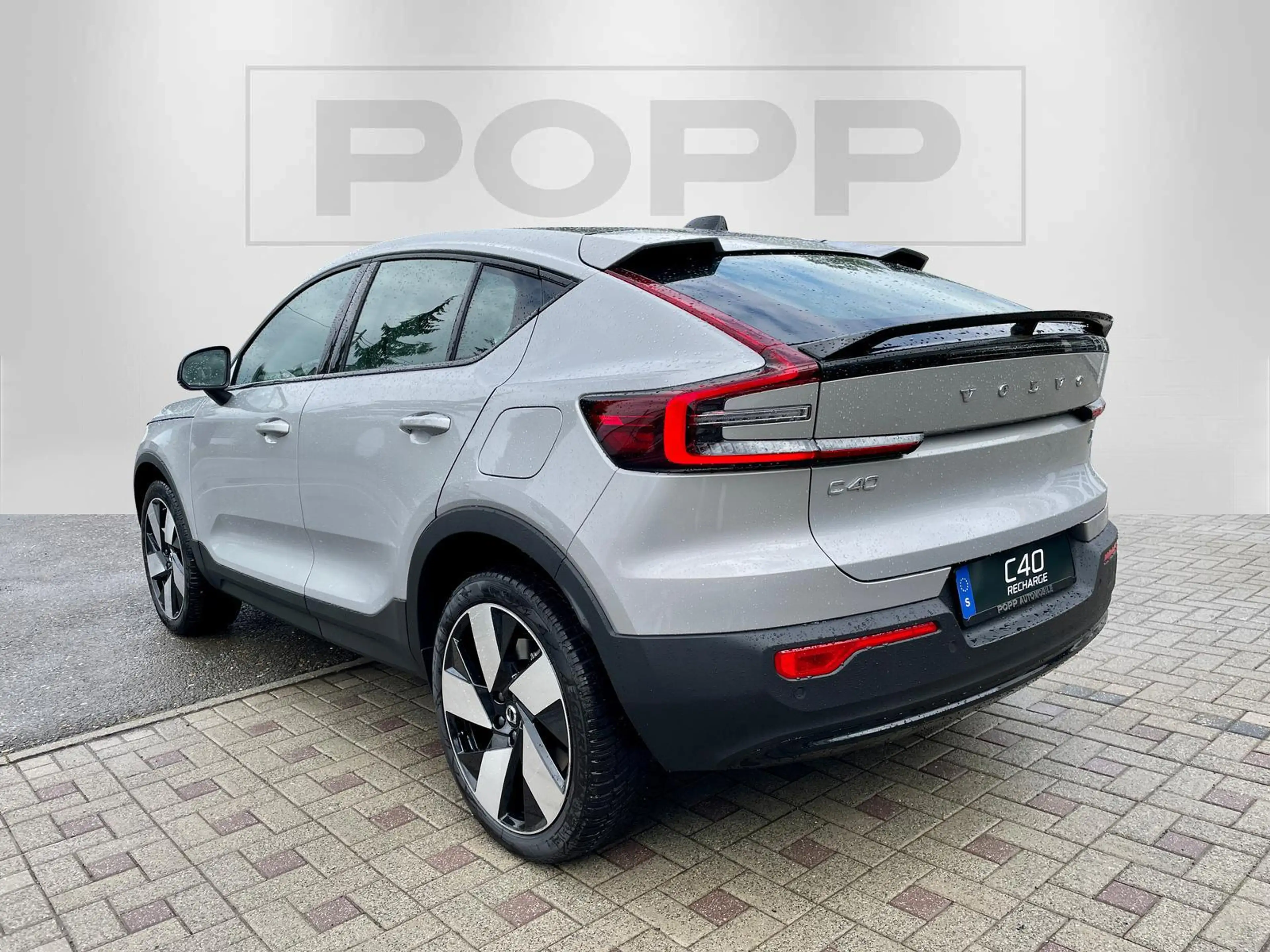 Volvo C40 P6 Pure Electric Plus ACC LHZ SHZ WÄPU — photo 3