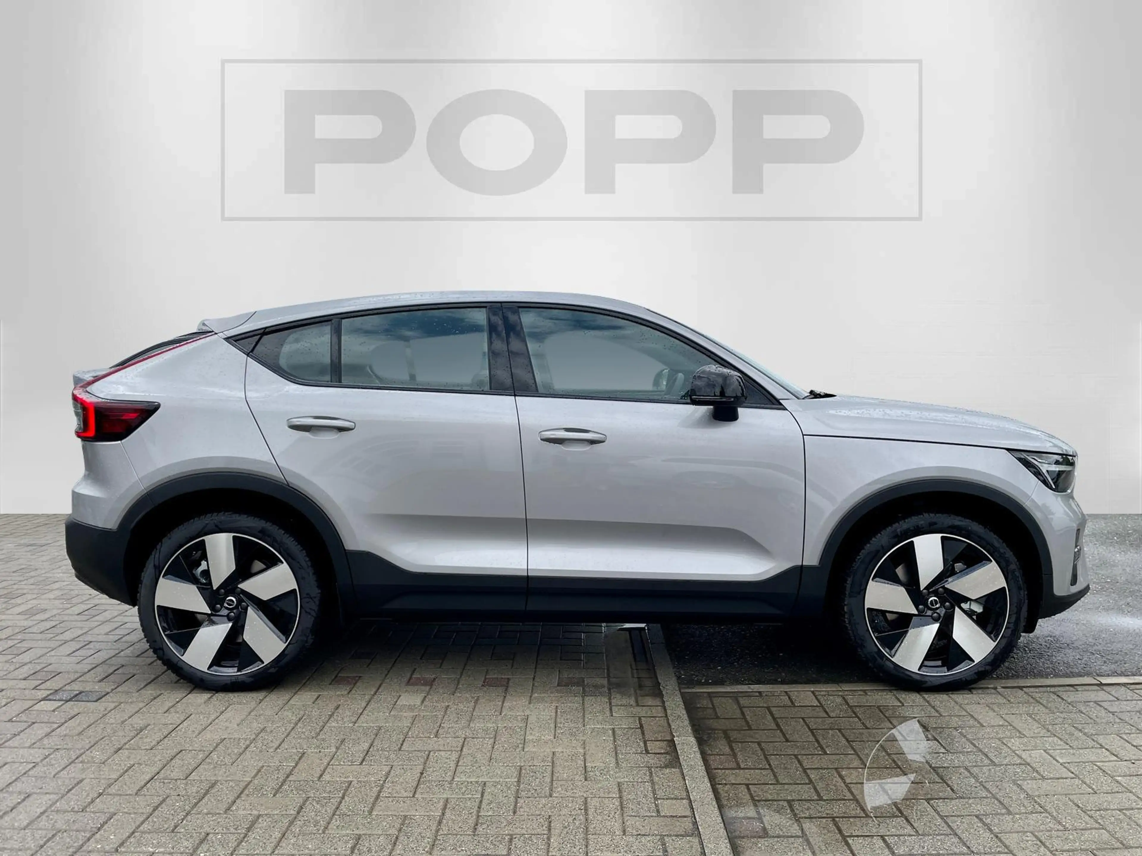 Volvo C40 P6 Pure Electric Plus ACC LHZ SHZ WÄPU — photo 6
