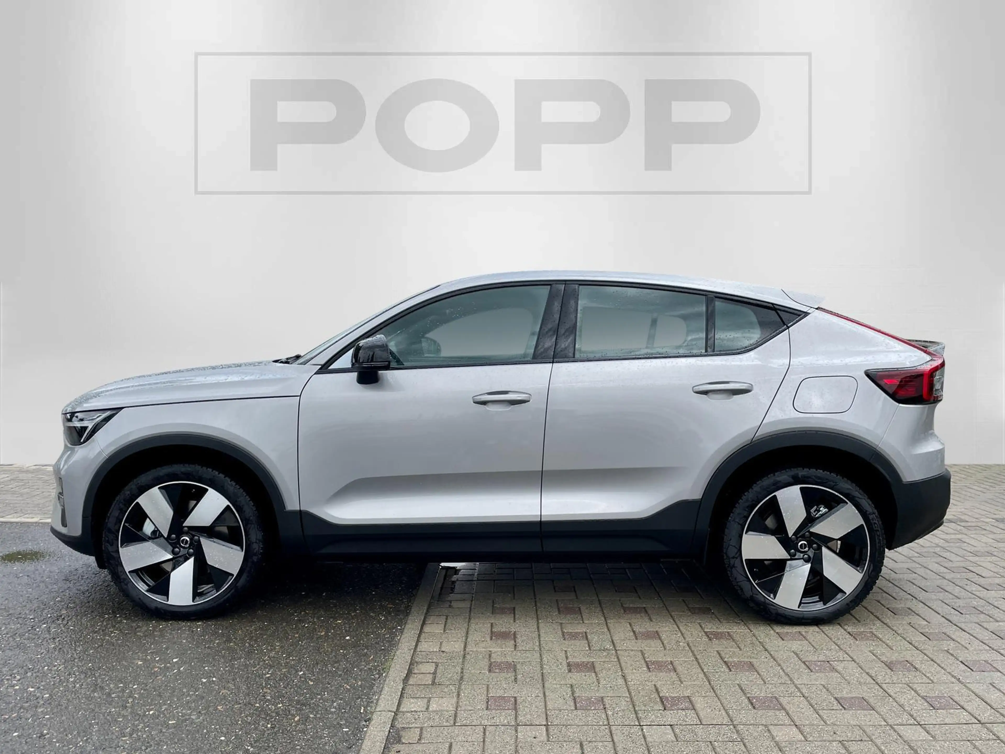 Volvo C40 P6 Pure Electric Plus ACC LHZ SHZ WÄPU — photo 2