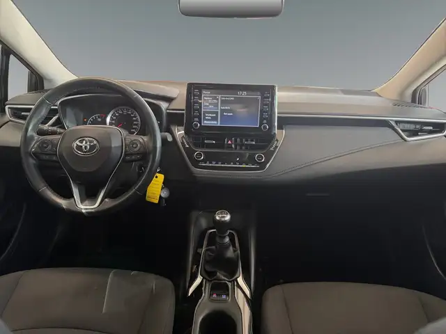 Toyota Corolla view 11