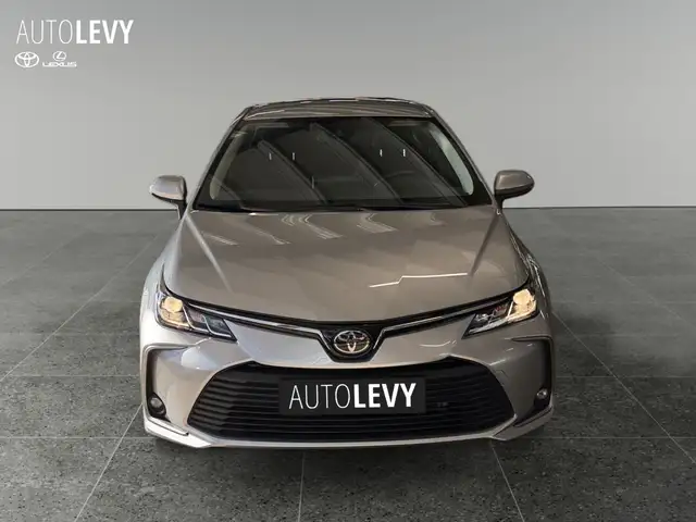 Toyota Corolla view 9